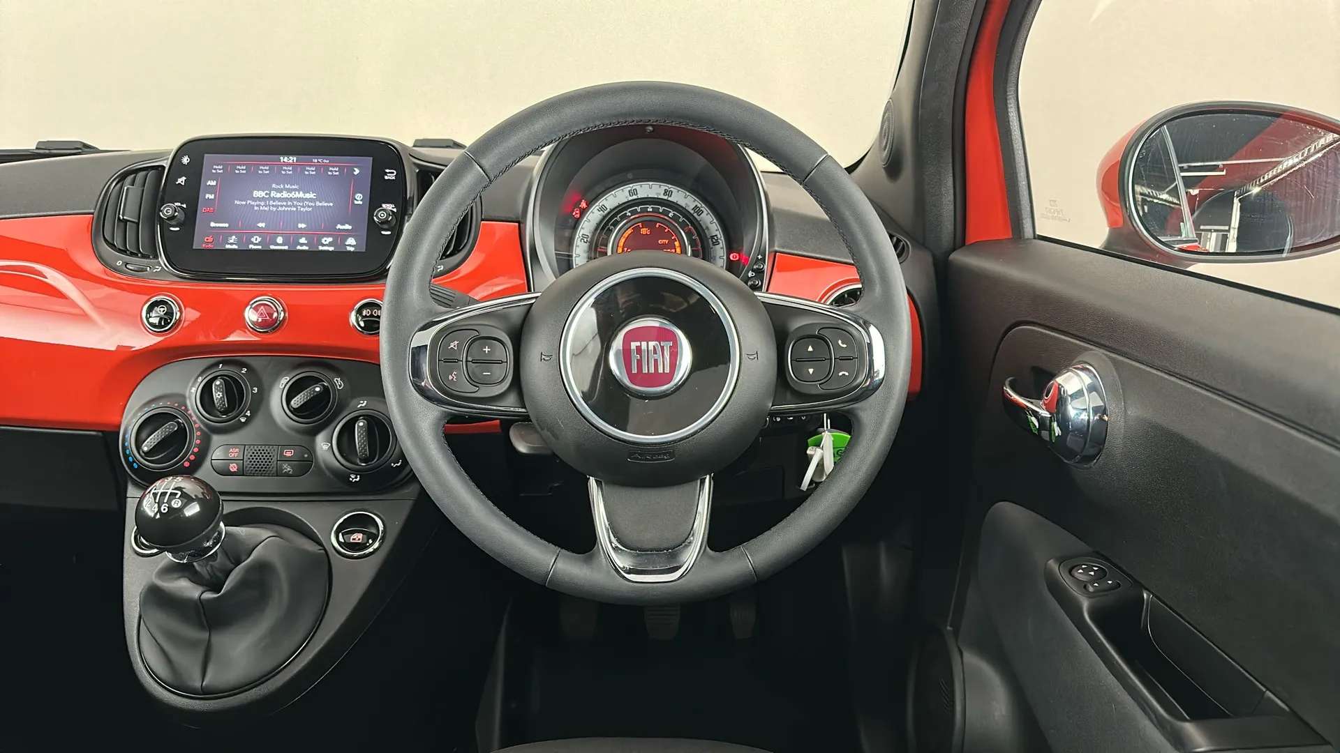 2024 FIAT 500 2024 FIAT 500