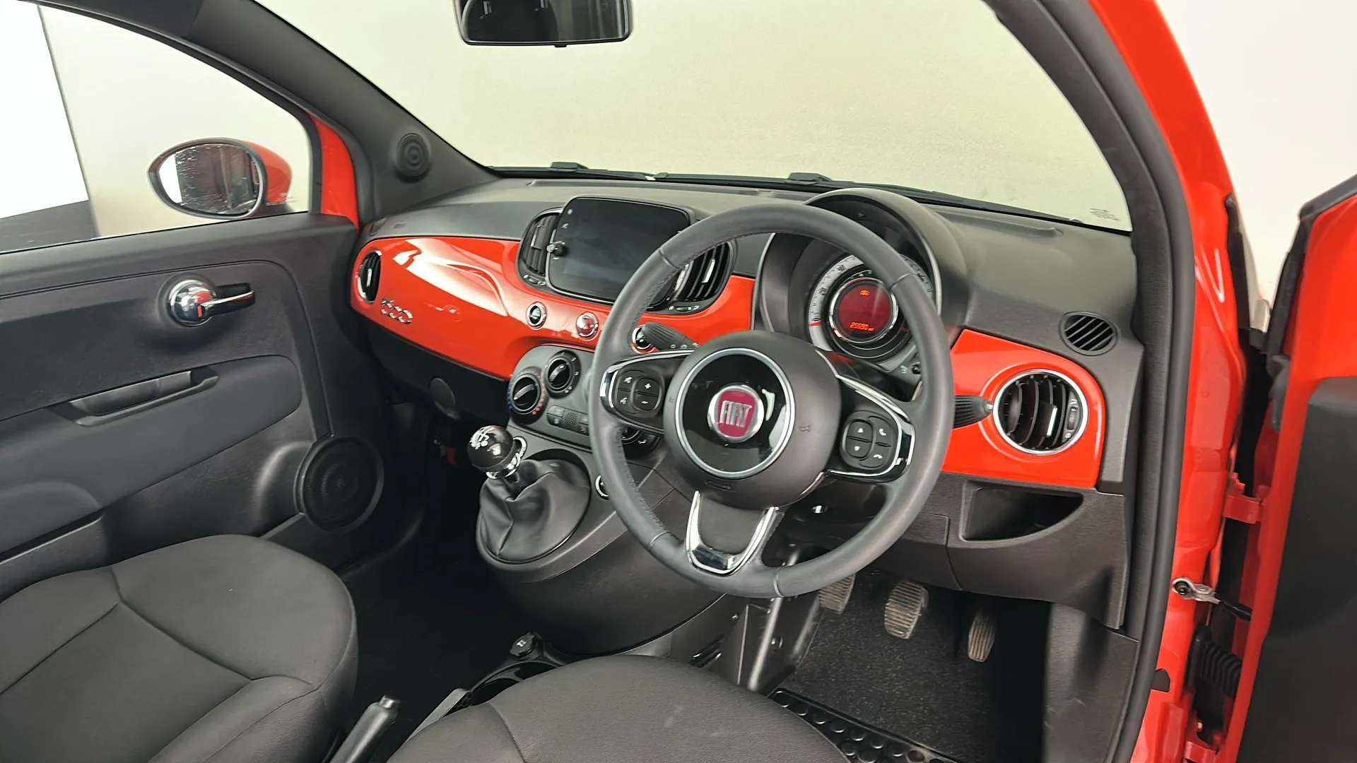 2024 FIAT 500 2024 FIAT 500
