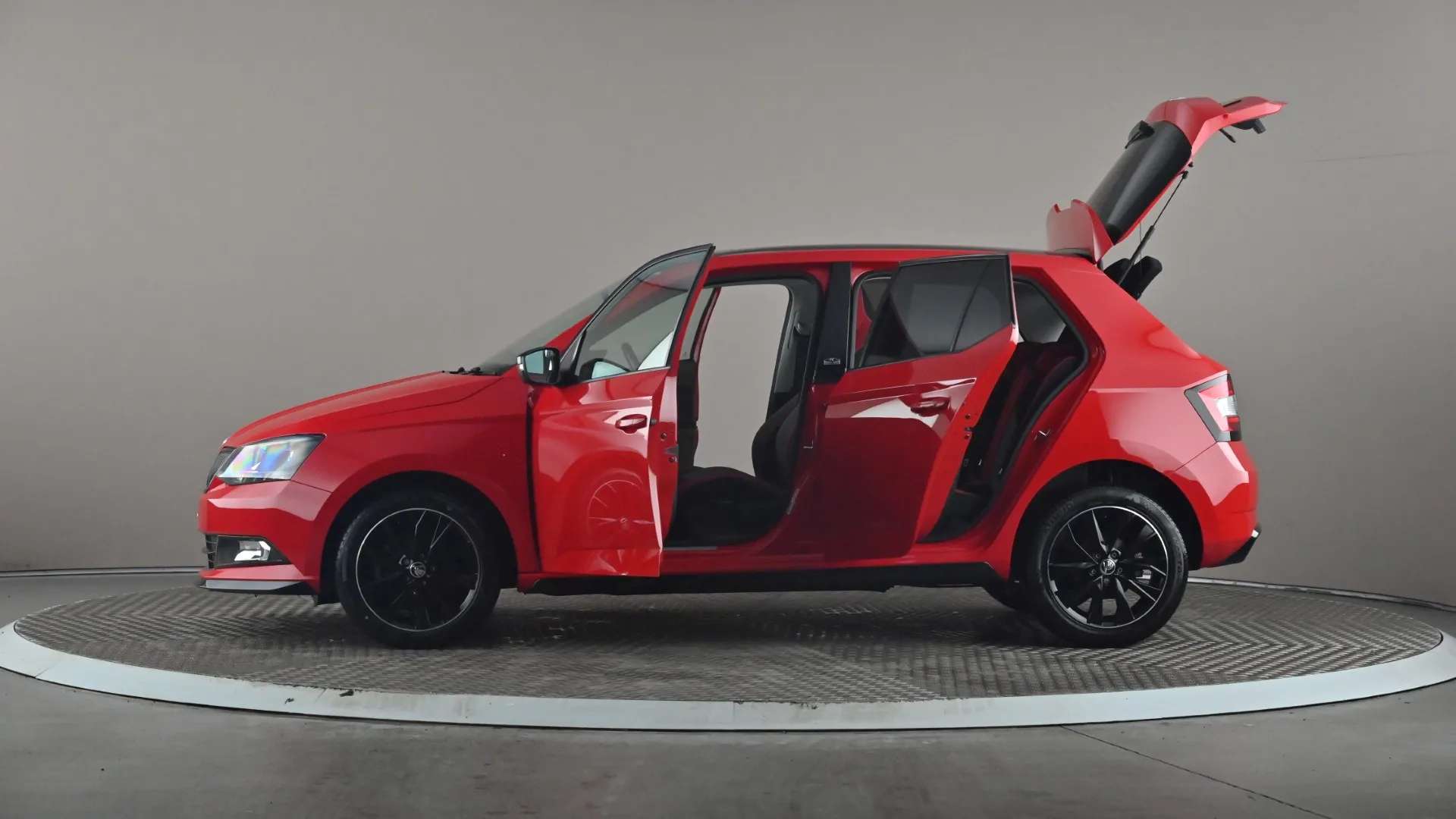 2017 SKODA FABIA 2017 SKODA FABIA