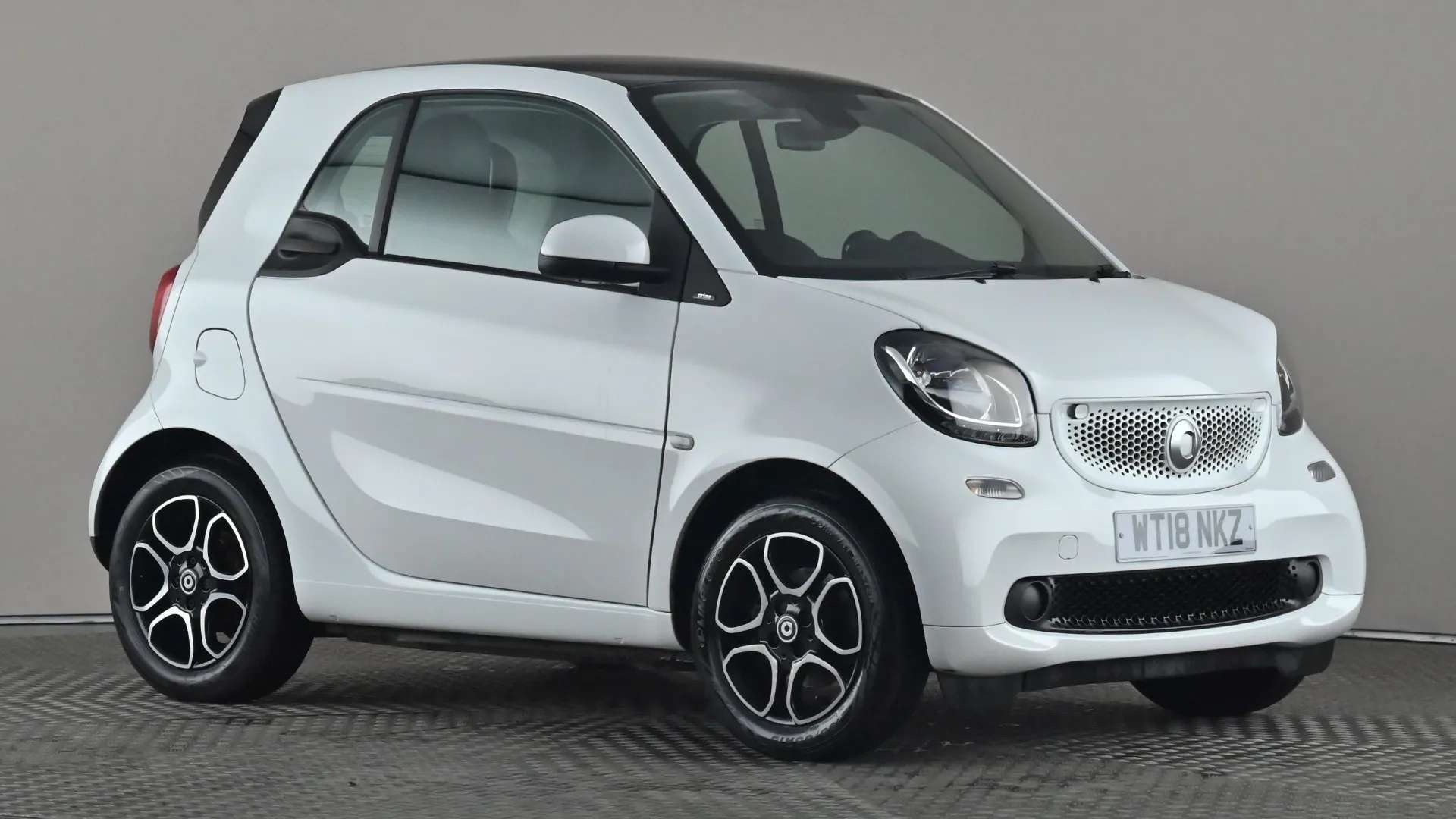 A 2018 SMART FORTWO COUPE 1.0 Prime Auto A 2018 SMART FORTWO COUPE 1.0 Prime Auto