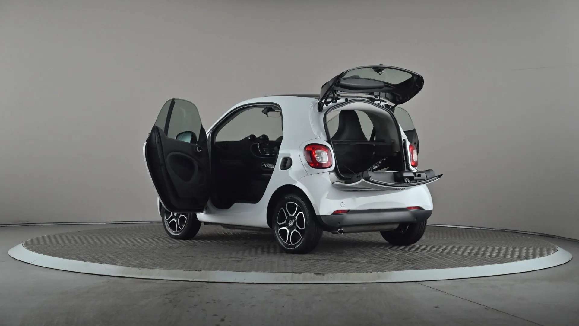 2018 SMART FORTWO COUPE 2018 SMART FORTWO COUPE