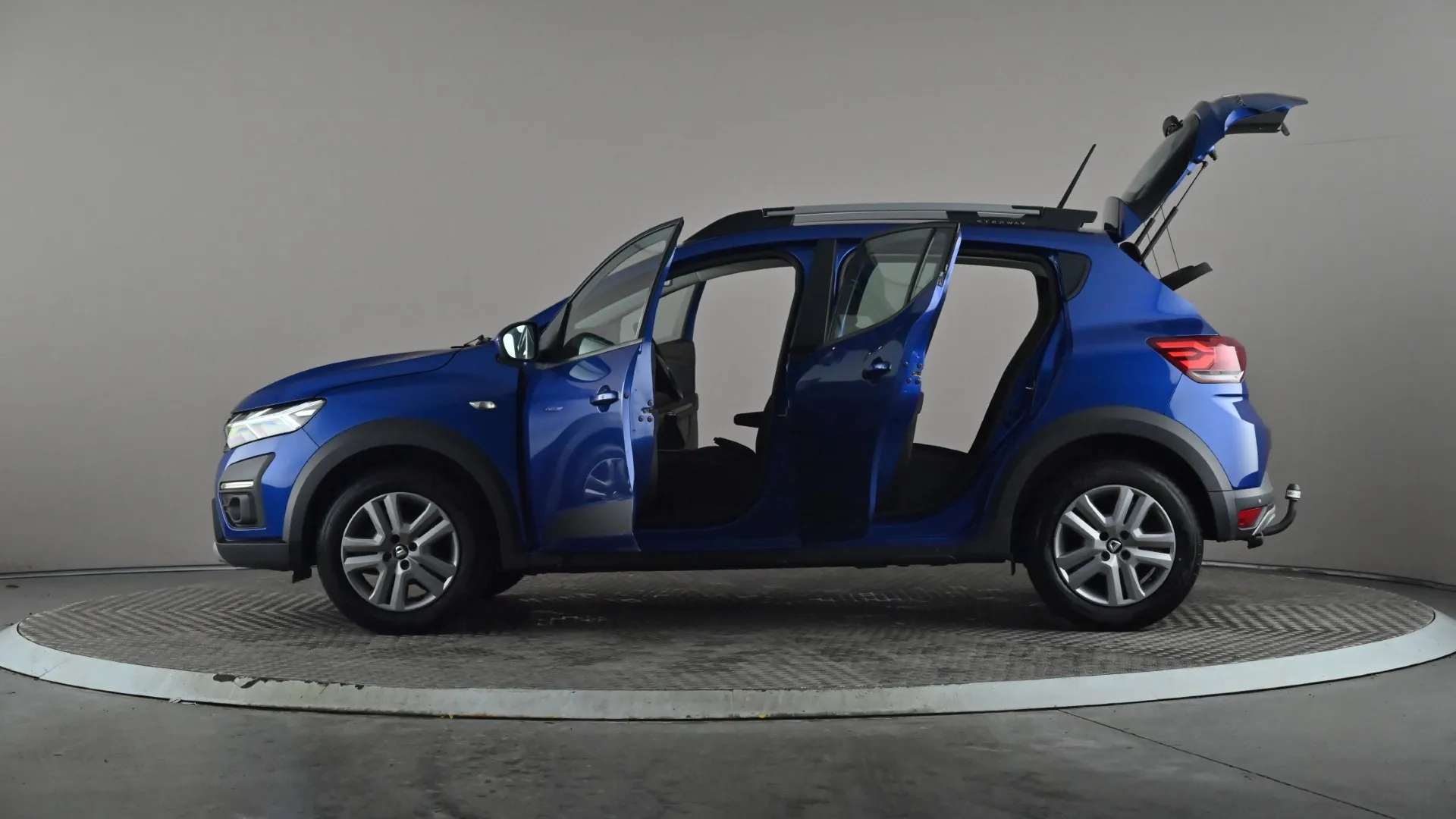 2021 DACIA SANDERO STEPWAY 2021 DACIA SANDERO STEPWAY