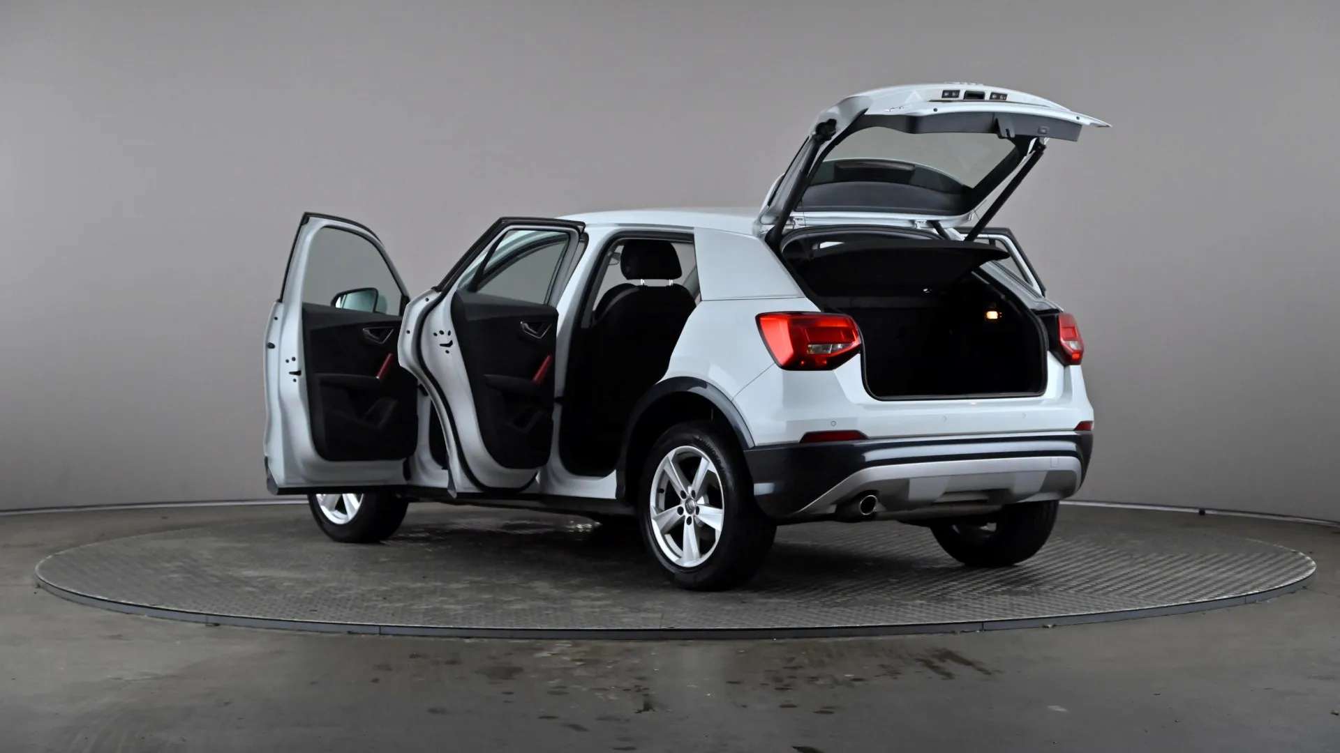 2018 AUDI Q2 2018 AUDI Q2