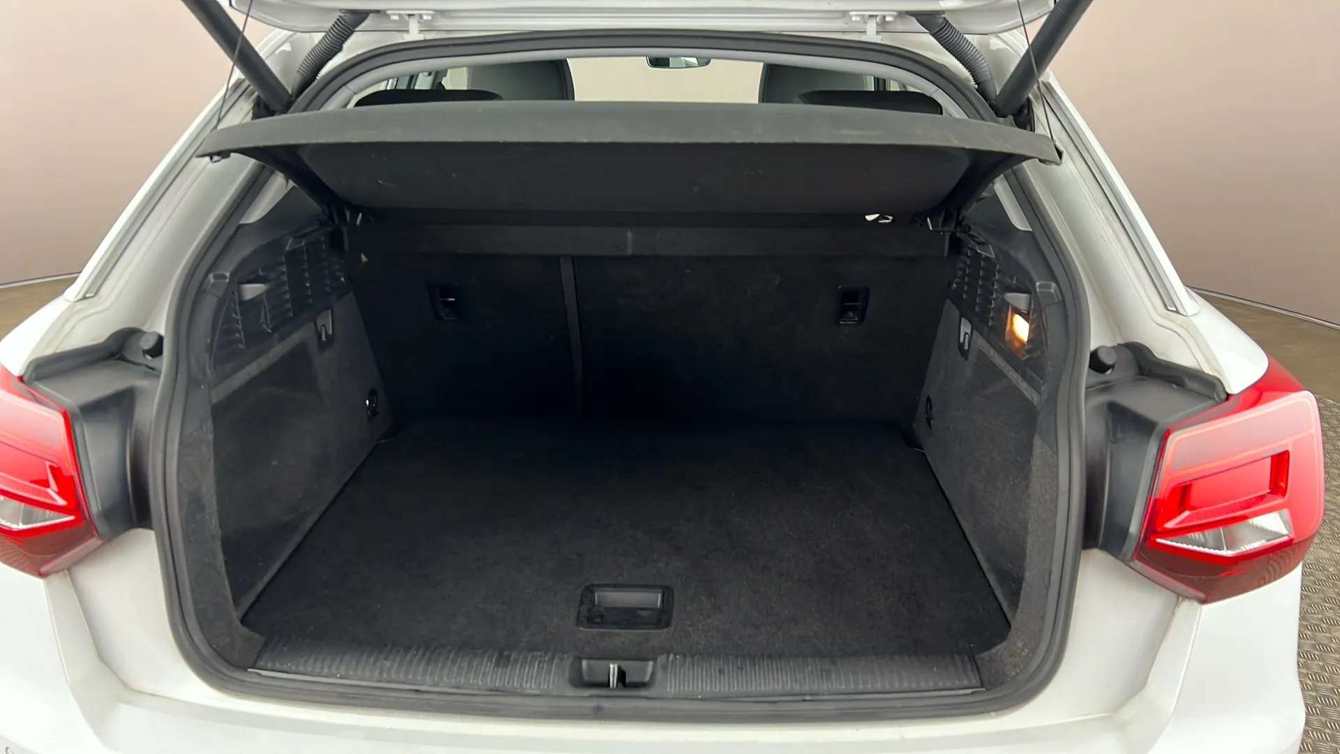 2018 AUDI Q2 2018 AUDI Q2