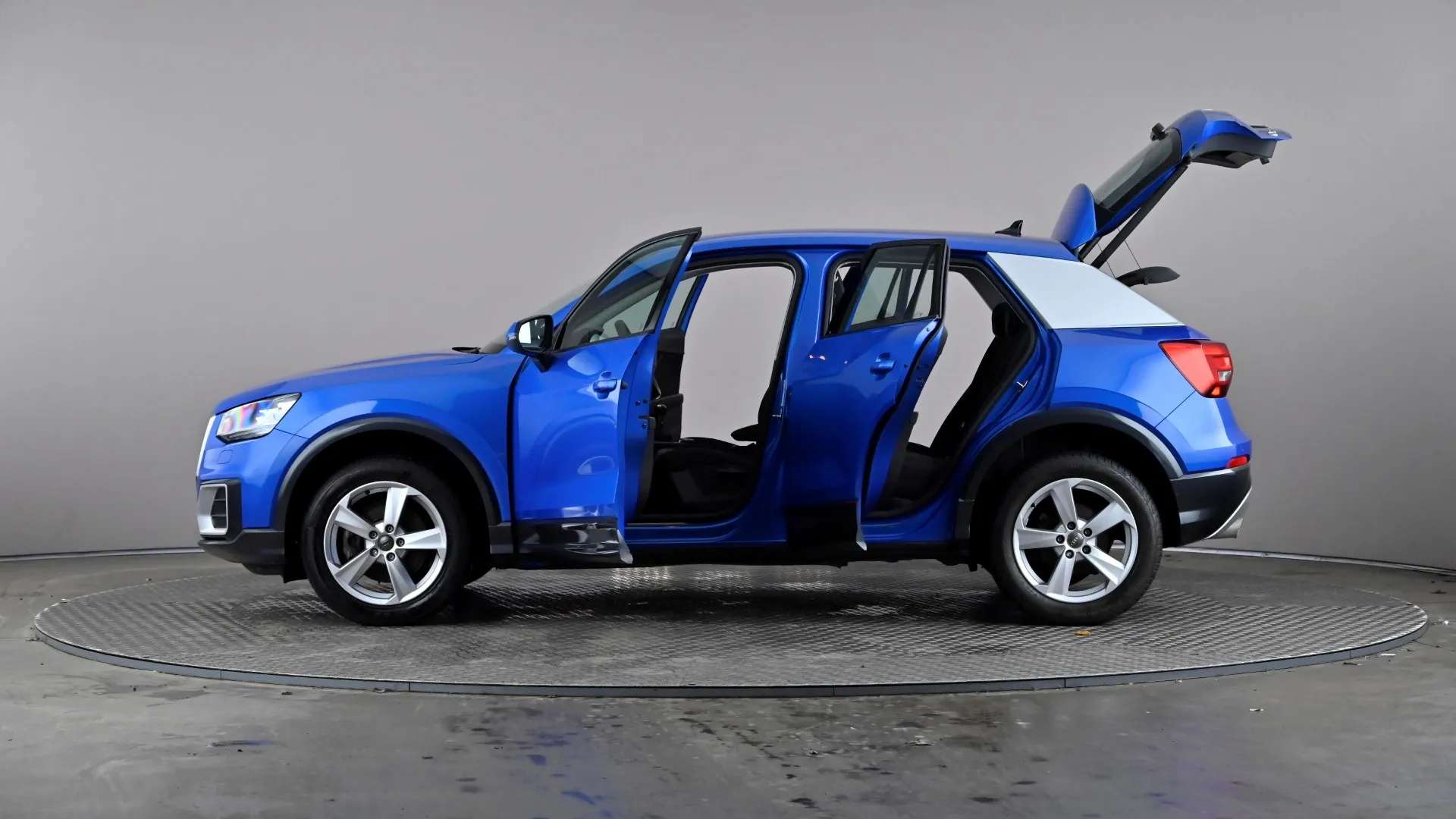 2019 AUDI Q2 2019 AUDI Q2