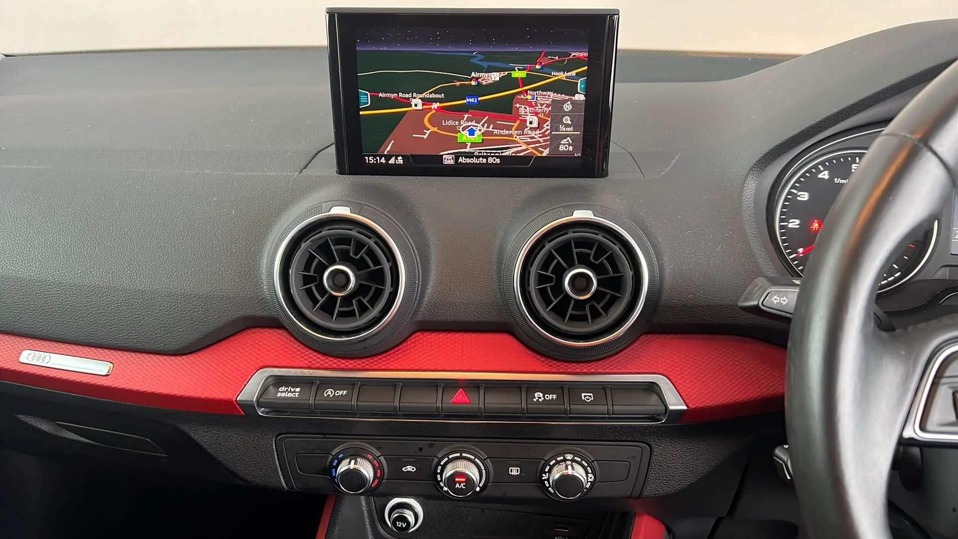 2019 AUDI Q2 2019 AUDI Q2