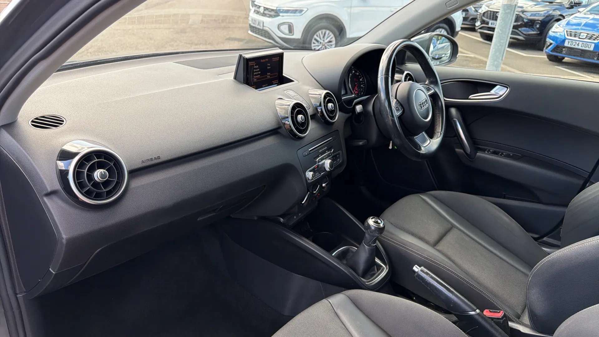 2017 AUDI A1 2017 AUDI A1