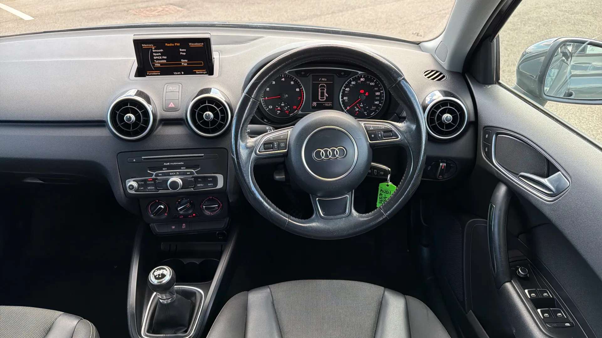 2017 AUDI A1 2017 AUDI A1