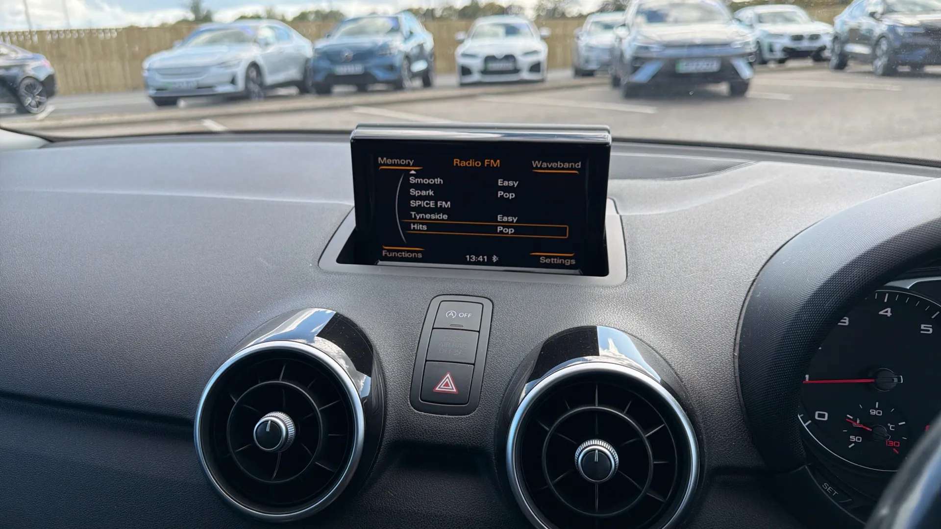2017 AUDI A1 2017 AUDI A1