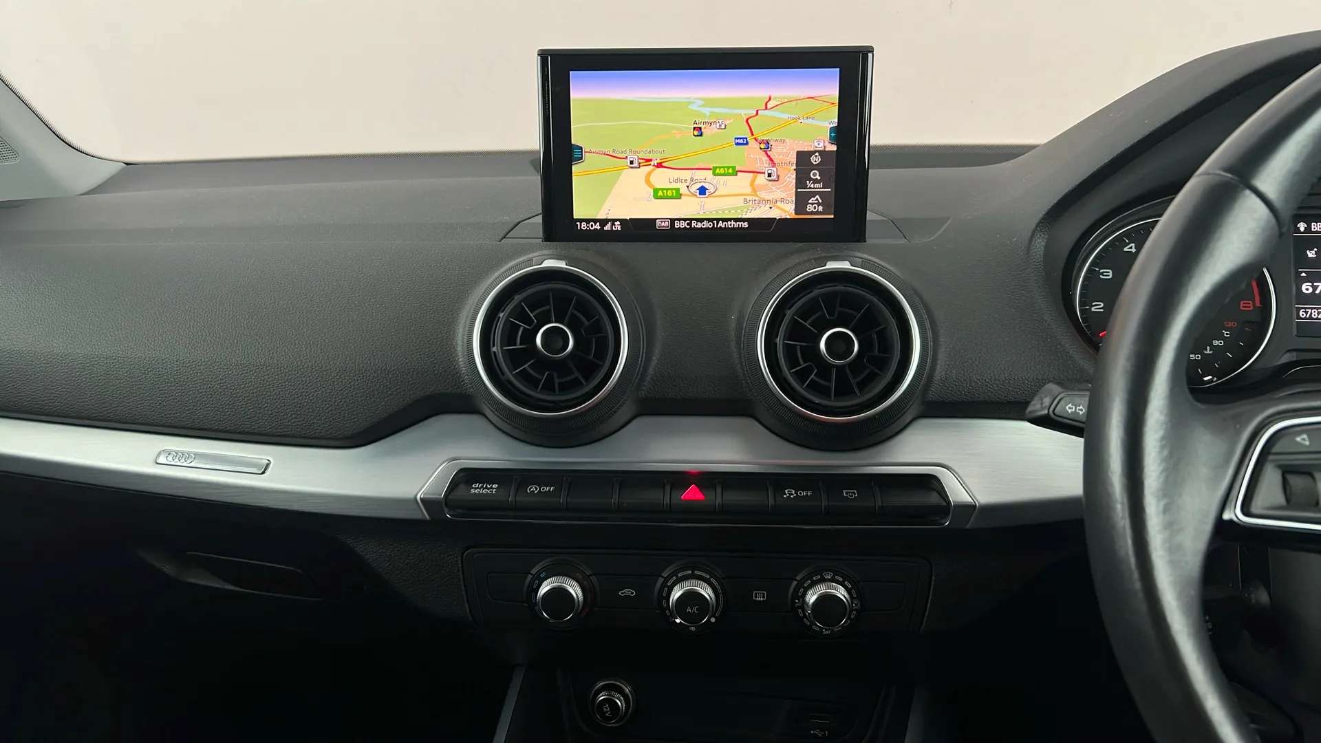 2018 AUDI Q2 2018 AUDI Q2