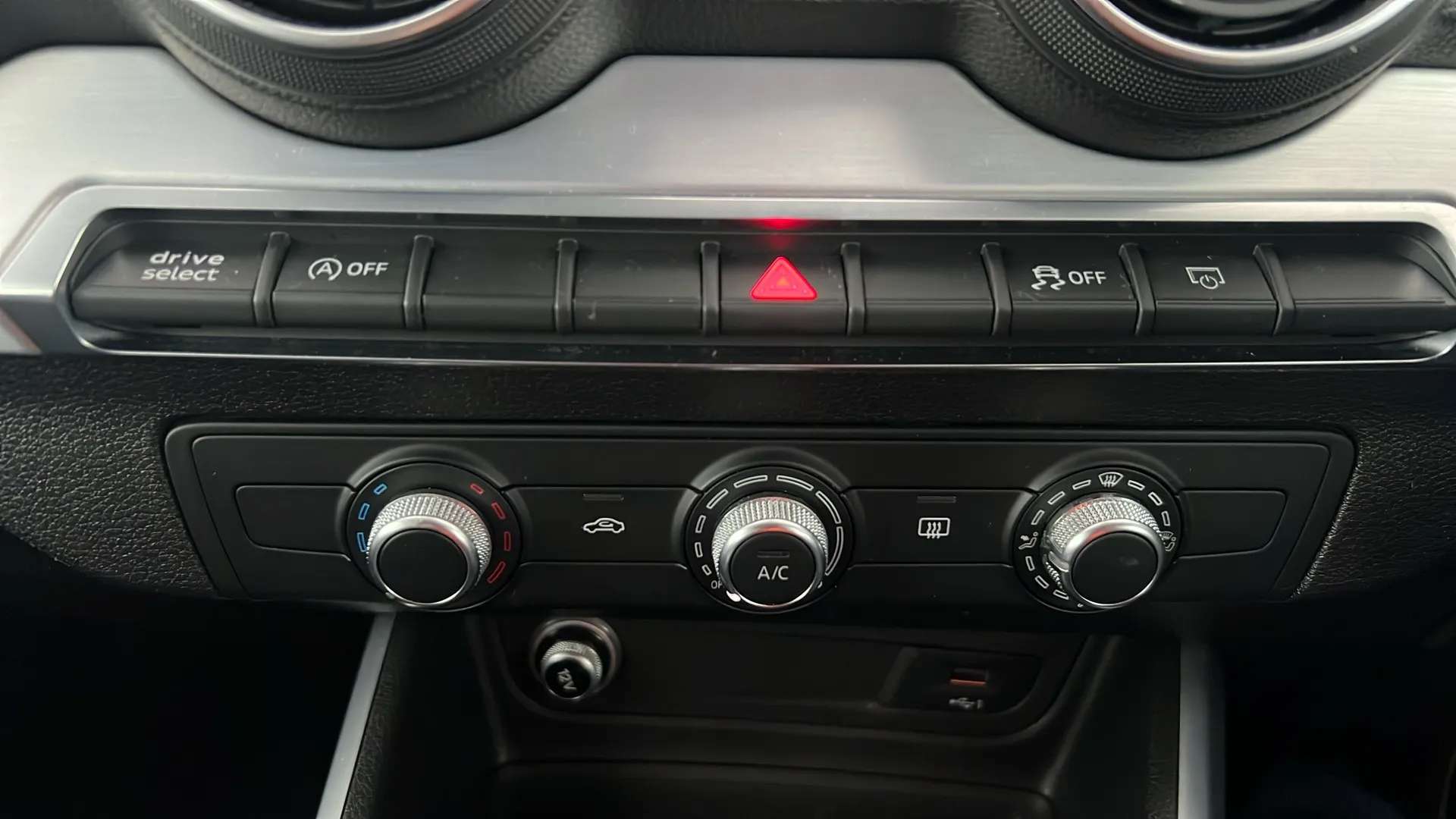 2018 AUDI Q2 2018 AUDI Q2