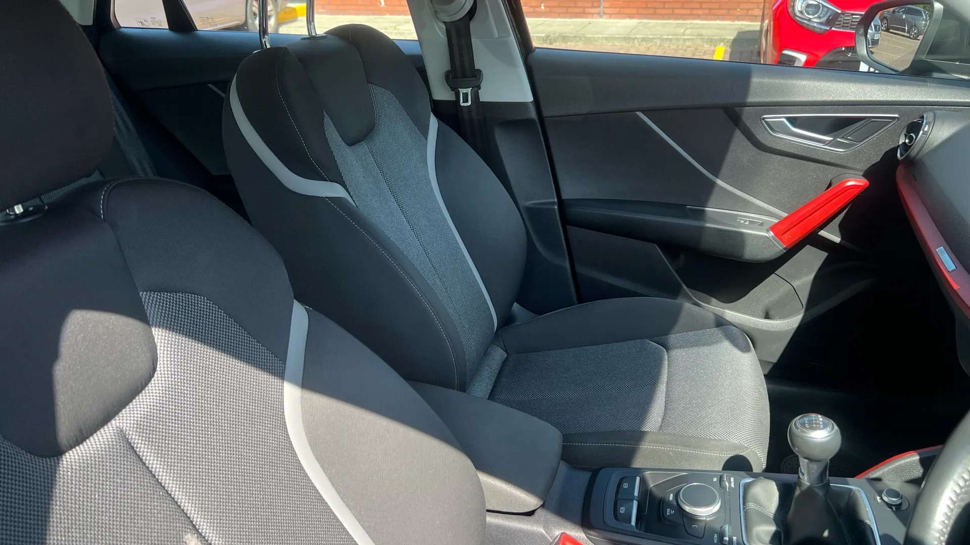 2018 AUDI Q2 2018 AUDI Q2