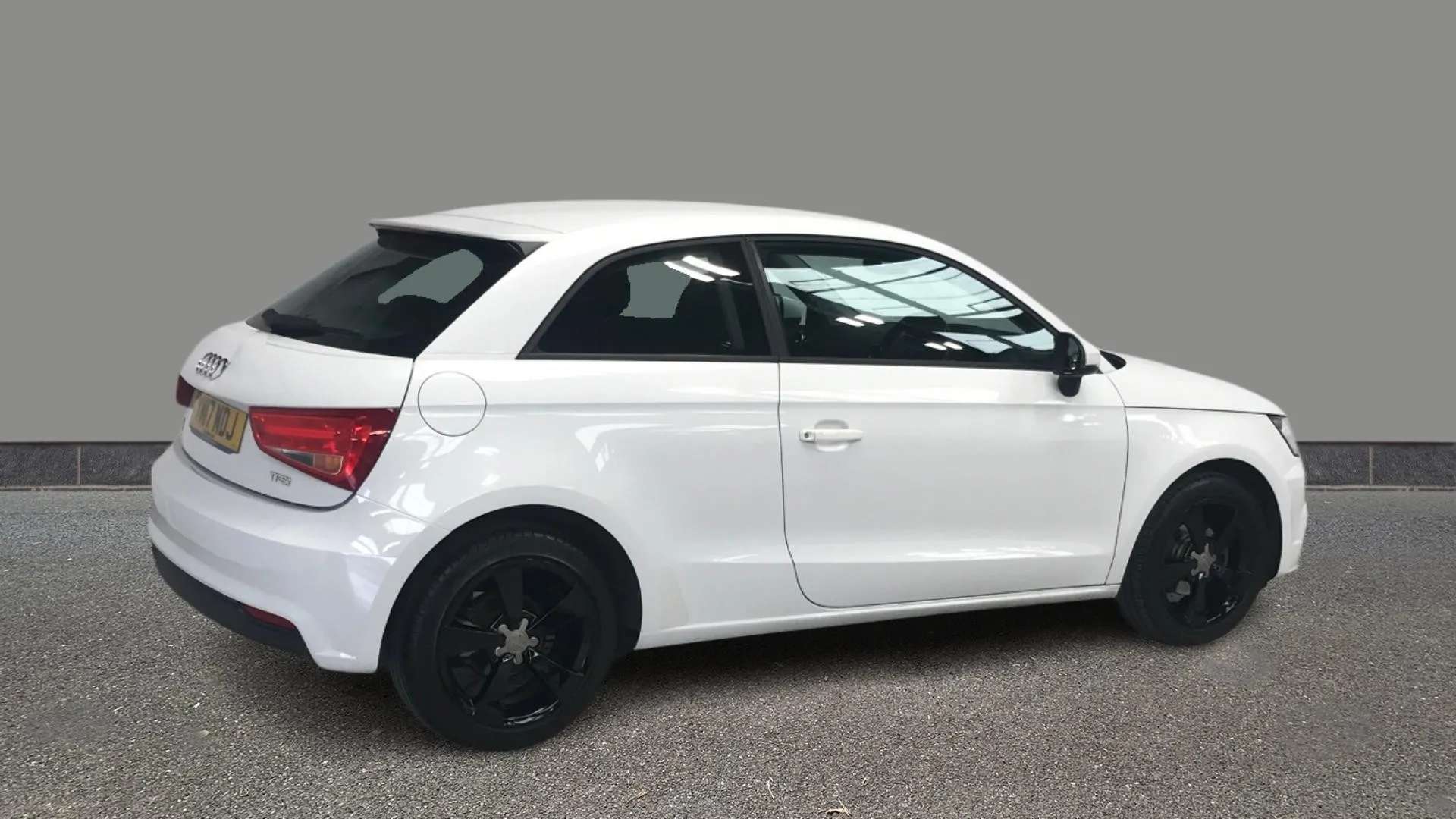 2017 AUDI A1 2017 AUDI A1