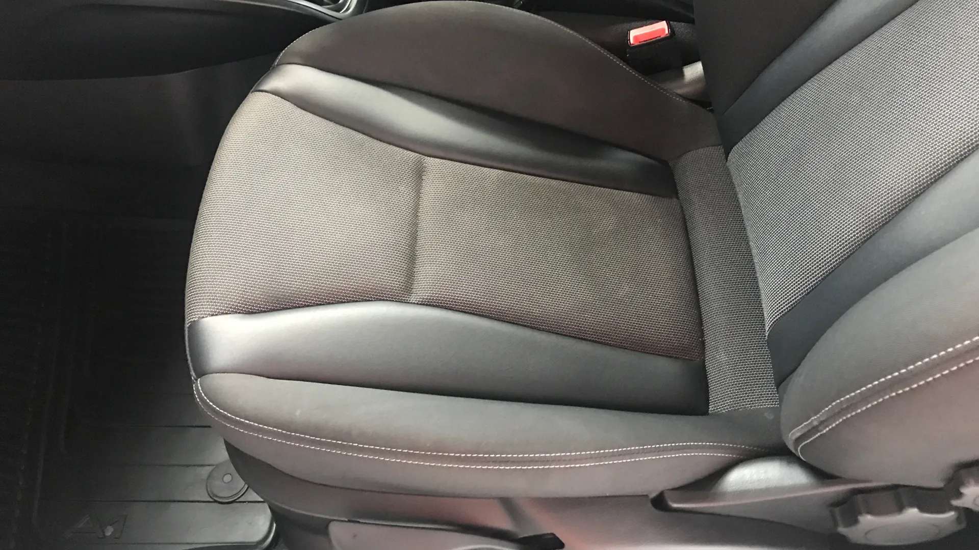 2017 AUDI A1 2017 AUDI A1