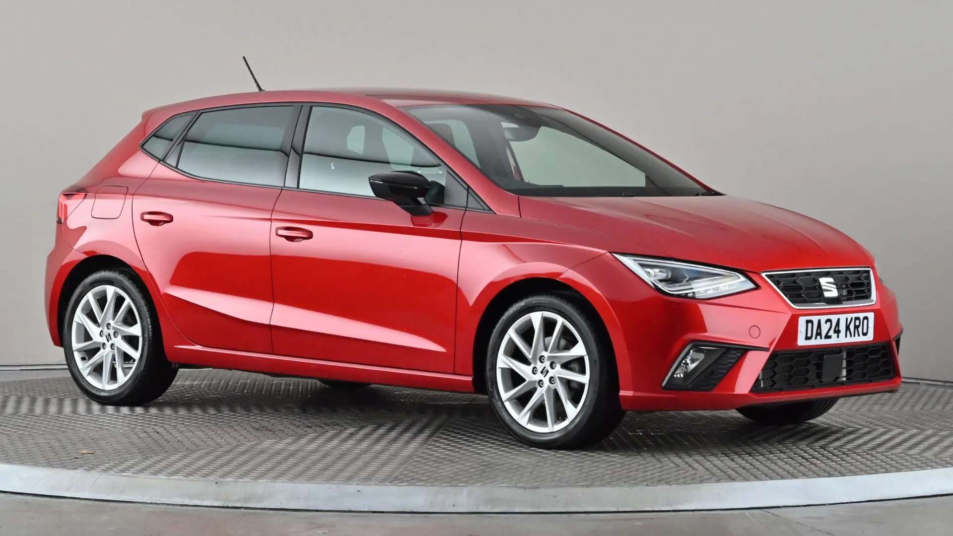 A 2024 SEAT IBIZA 1.0 TSI 110 FR A 2024 SEAT IBIZA 1.0 TSI 110 FR