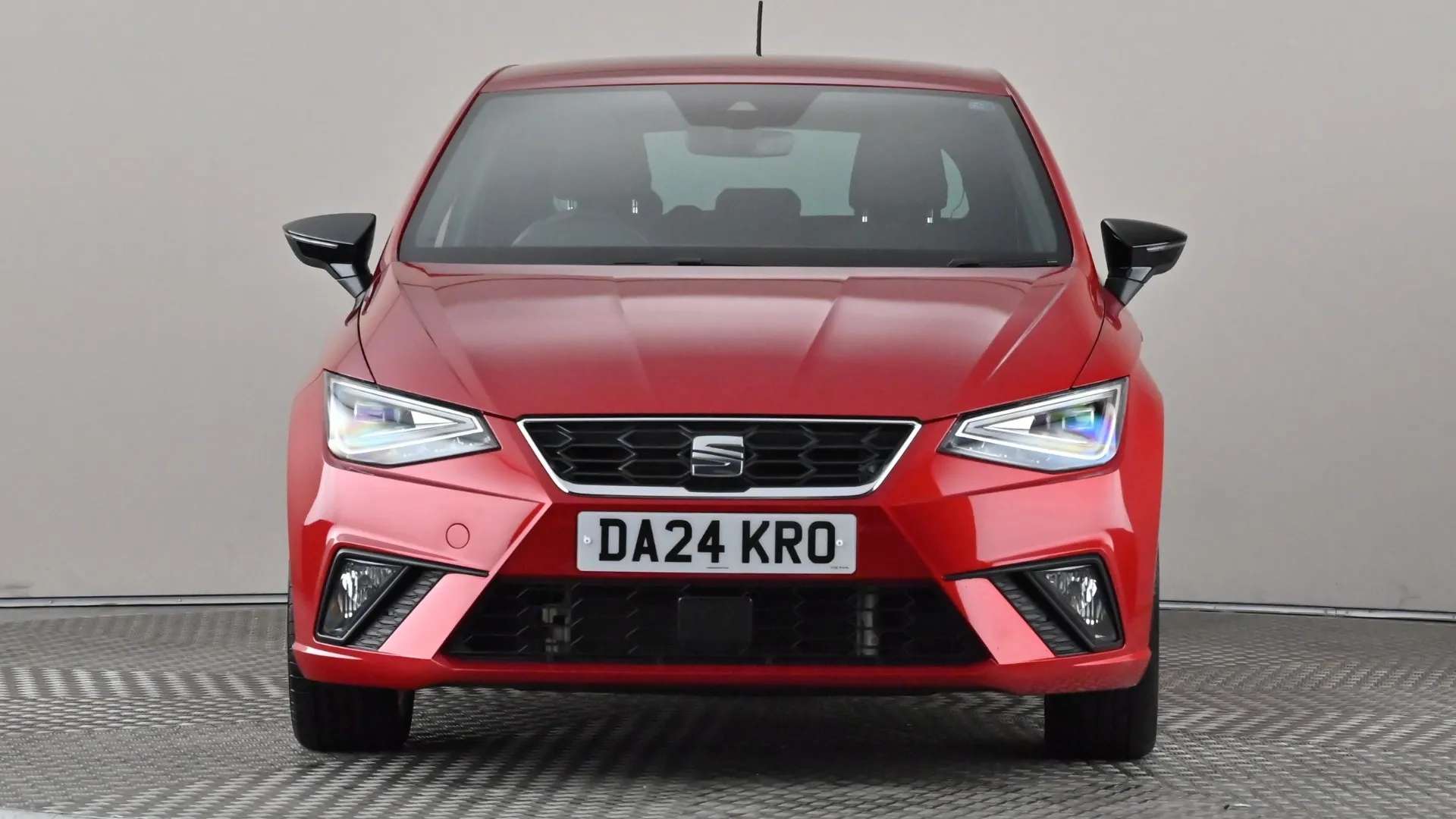 A 2024 SEAT IBIZA 1.0 TSI 110 FR A 2024 SEAT IBIZA 1.0 TSI 110 FR