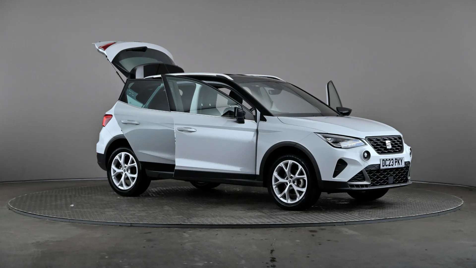2023 SEAT ARONA 2023 SEAT ARONA