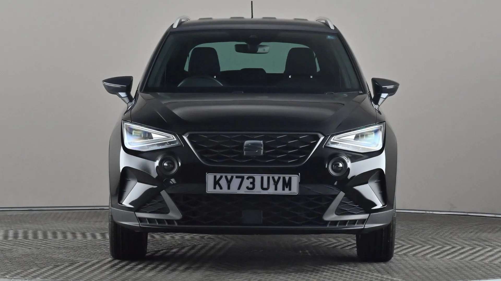 A 2023 SEAT ARONA 1.0 TSI 110 FR A 2023 SEAT ARONA 1.0 TSI 110 FR