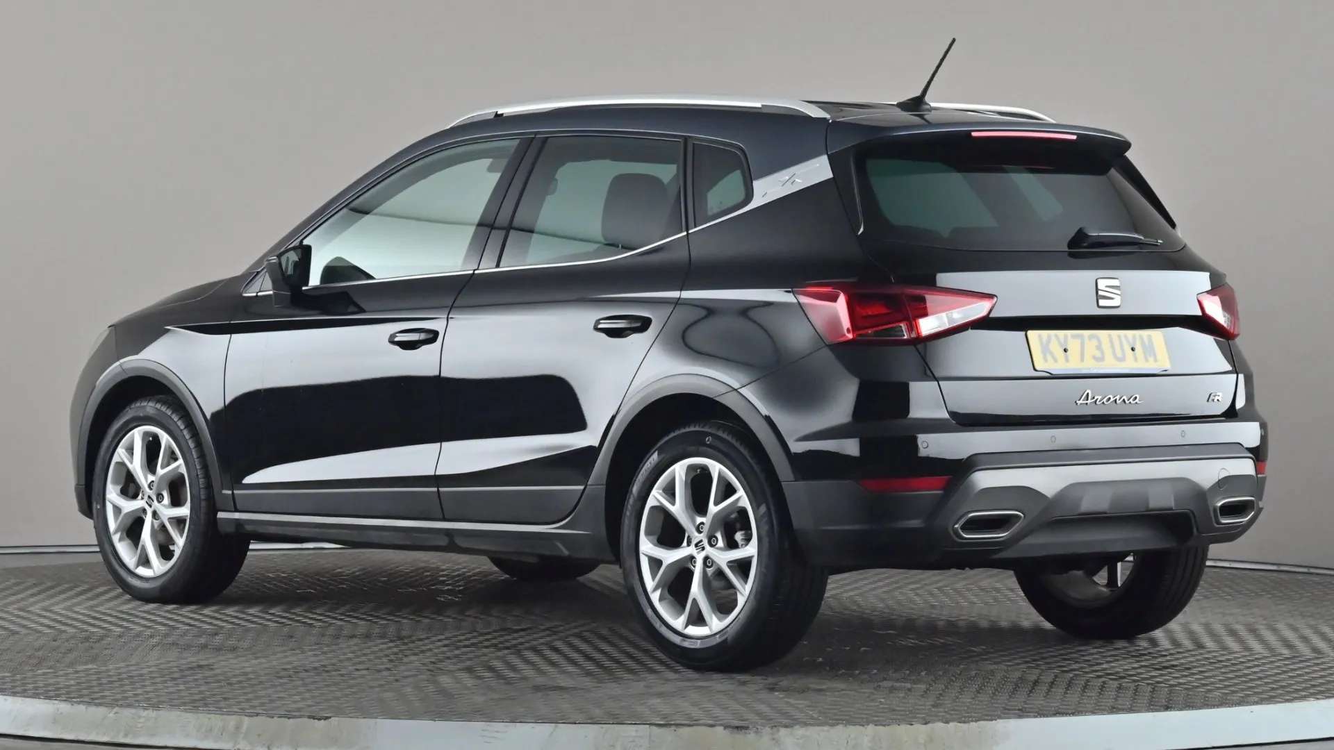 A 2023 SEAT ARONA 1.0 TSI 110 FR A 2023 SEAT ARONA 1.0 TSI 110 FR