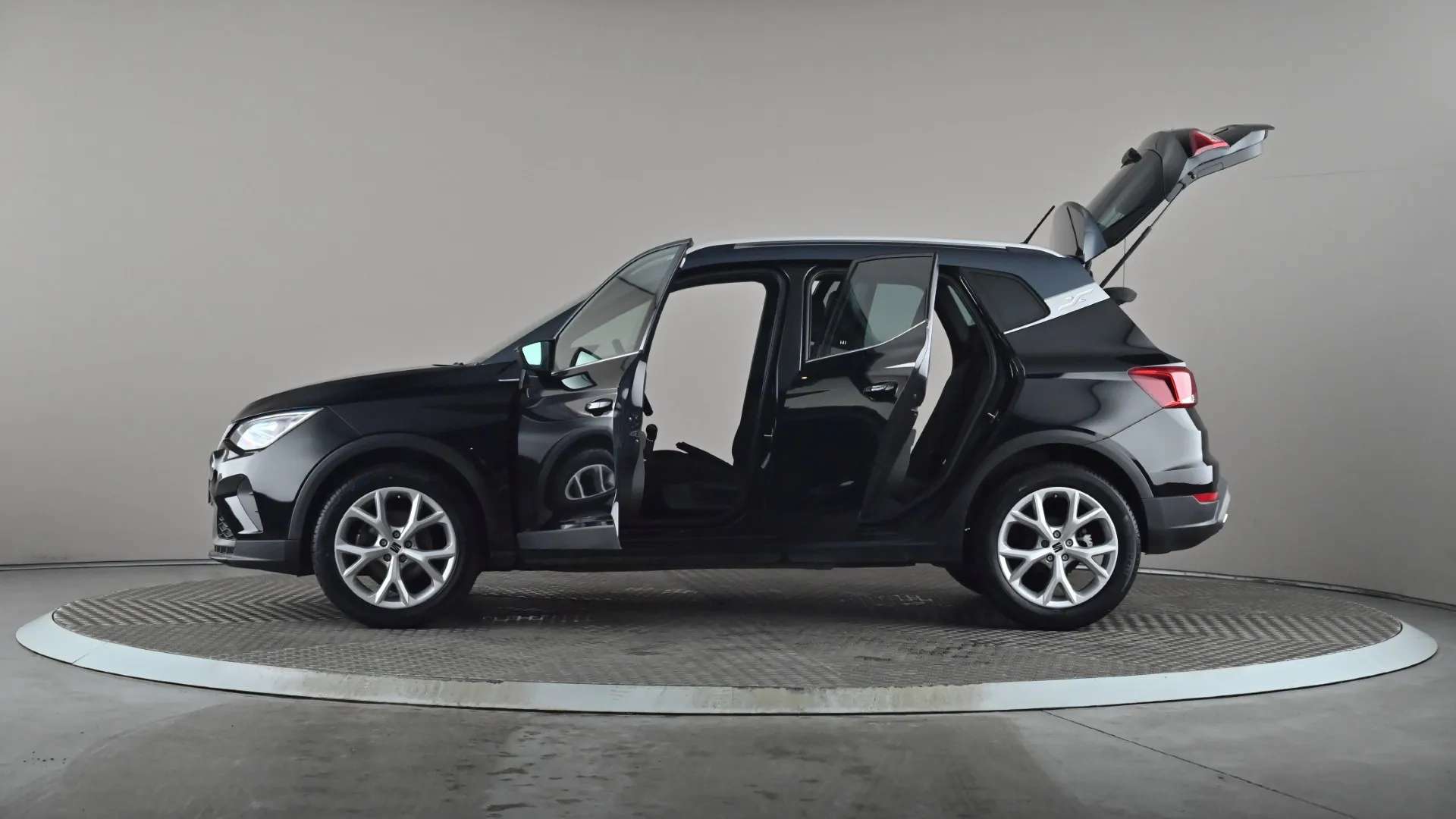 2023 SEAT ARONA 2023 SEAT ARONA