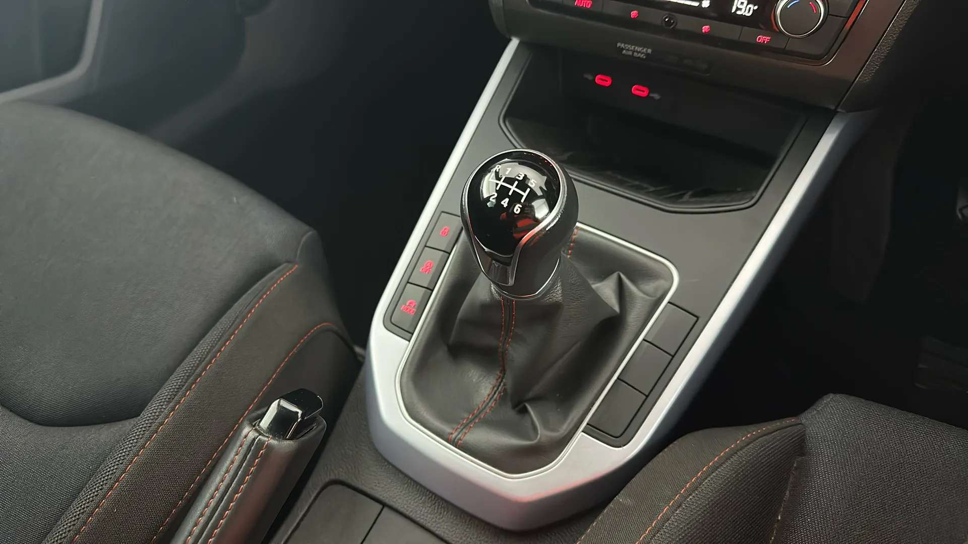 2023 SEAT ARONA 2023 SEAT ARONA