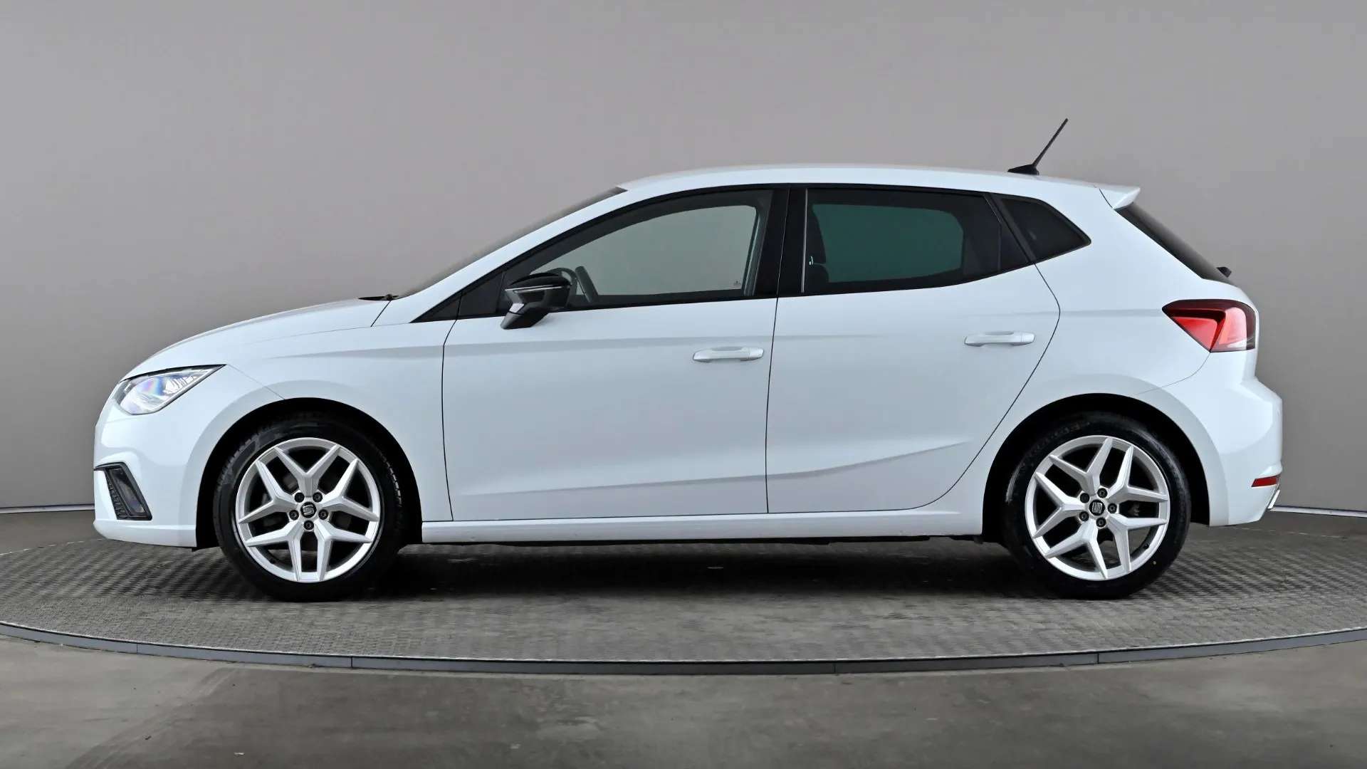 2021 SEAT IBIZA 2021 SEAT IBIZA