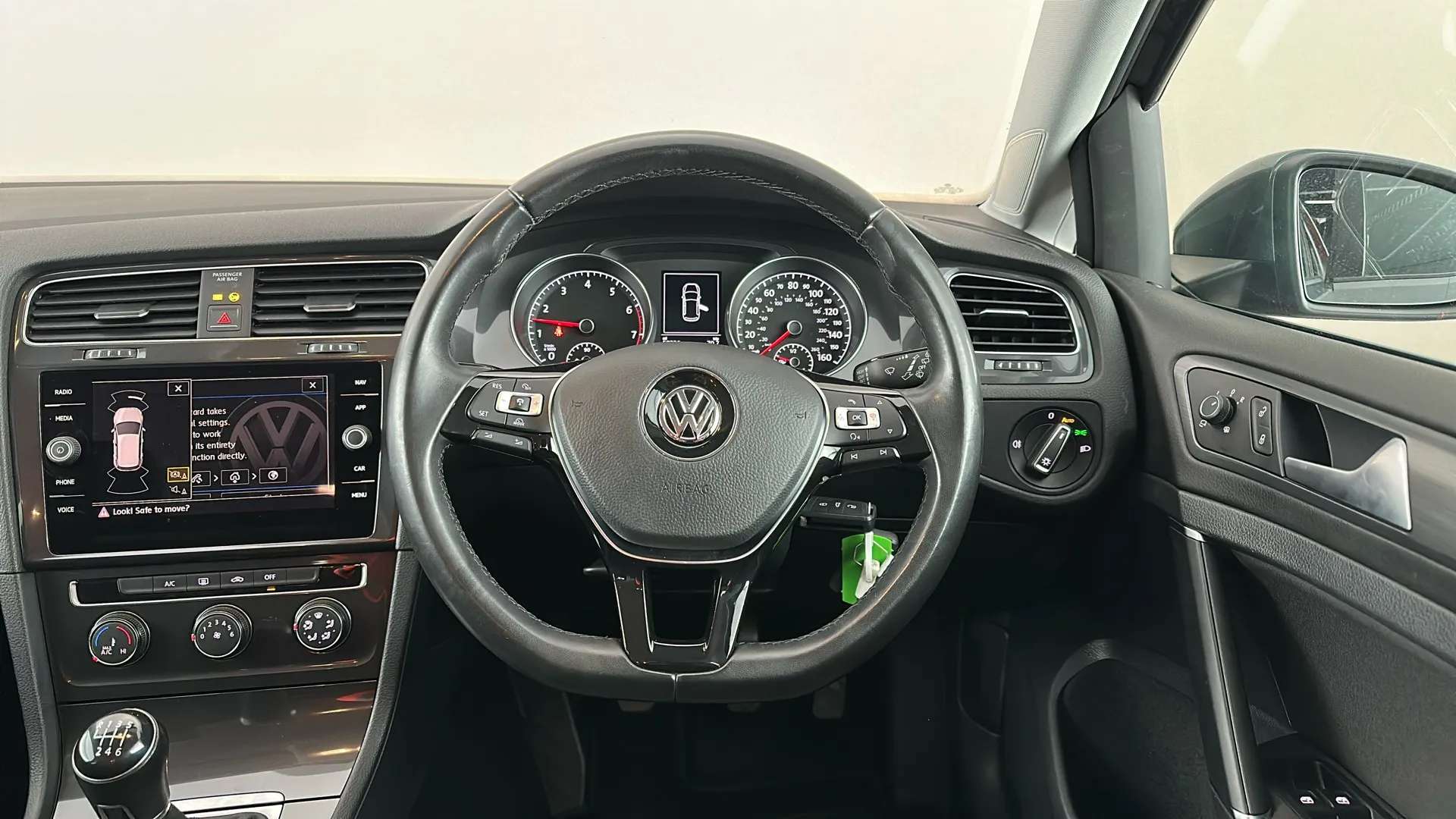 2017 VOLKSWAGEN GOLF 2017 VOLKSWAGEN GOLF