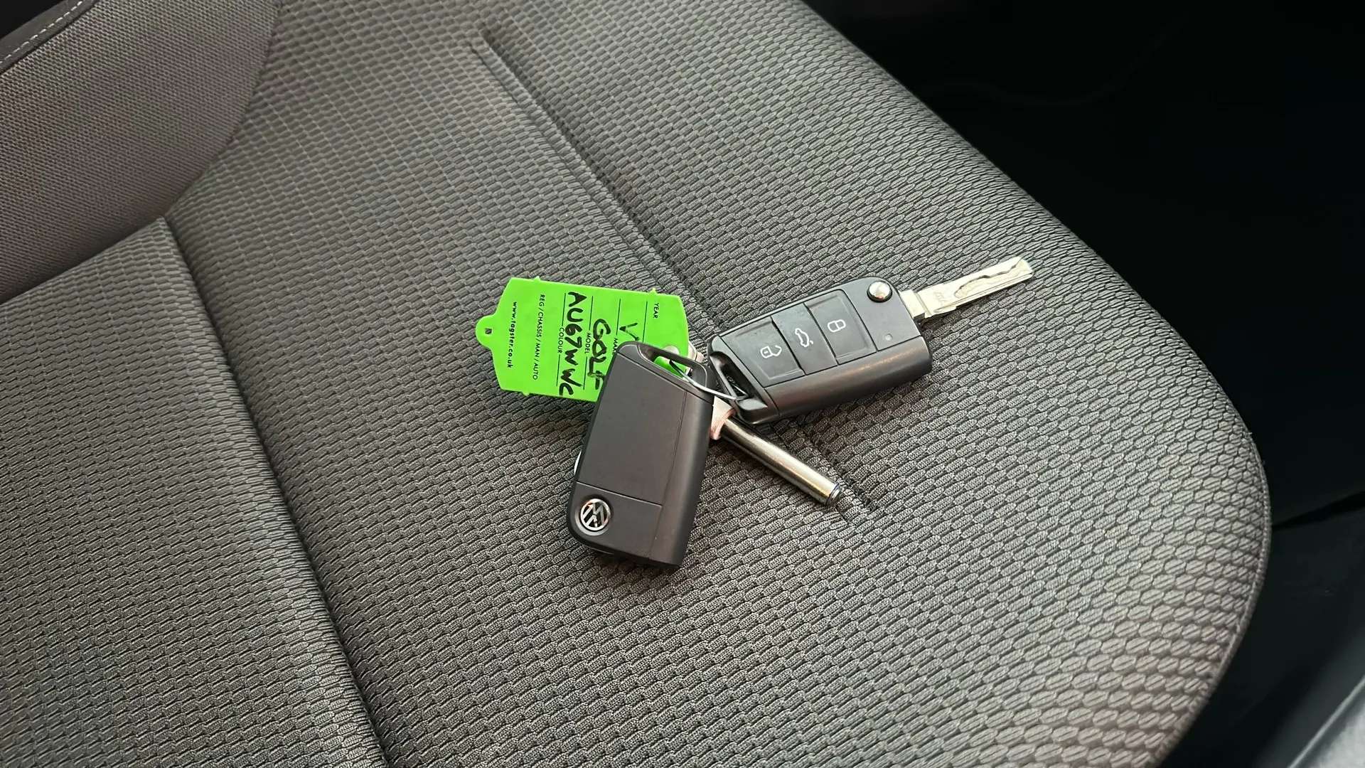 2017 VOLKSWAGEN GOLF 2017 VOLKSWAGEN GOLF