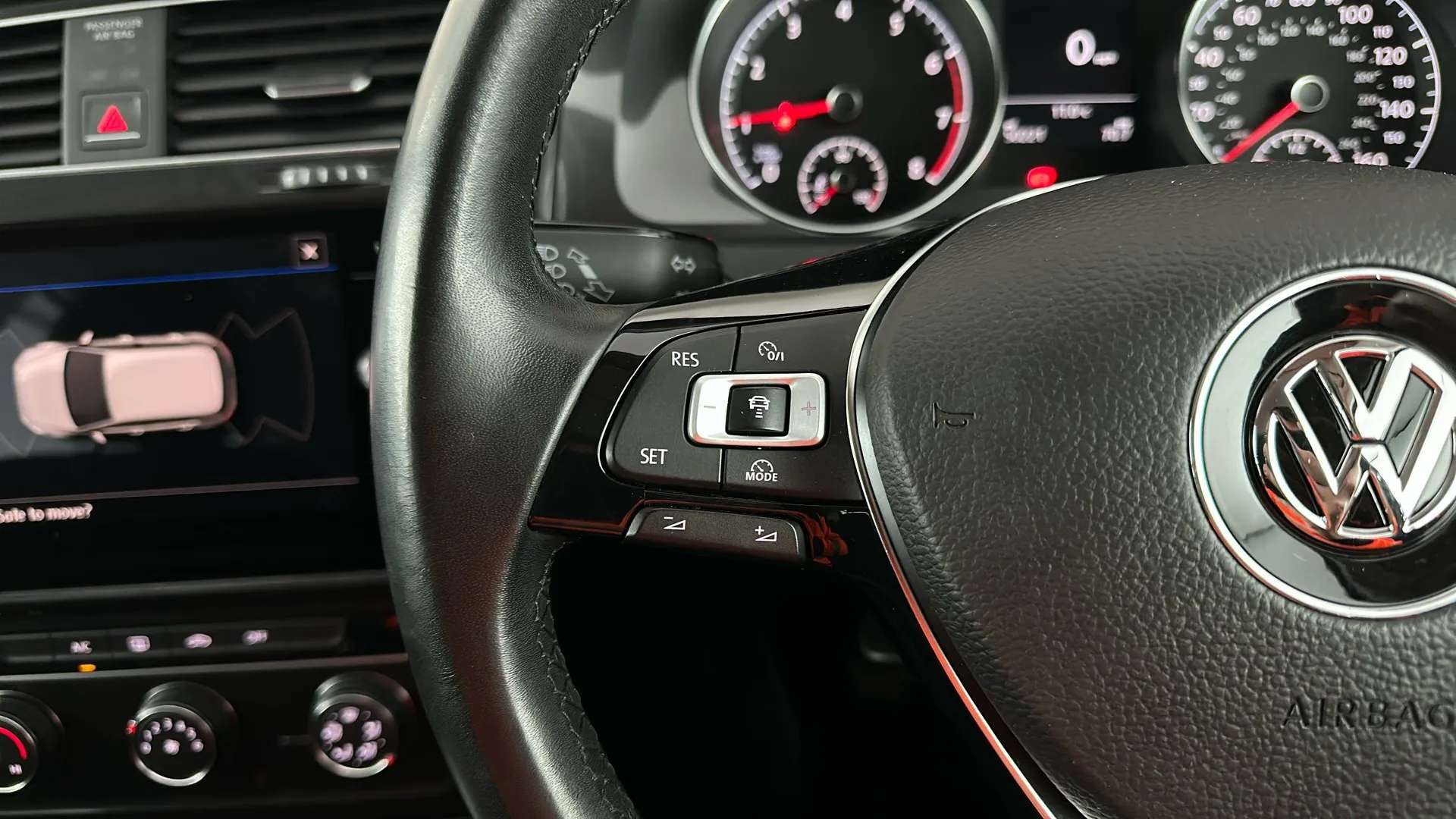 2017 VOLKSWAGEN GOLF 2017 VOLKSWAGEN GOLF