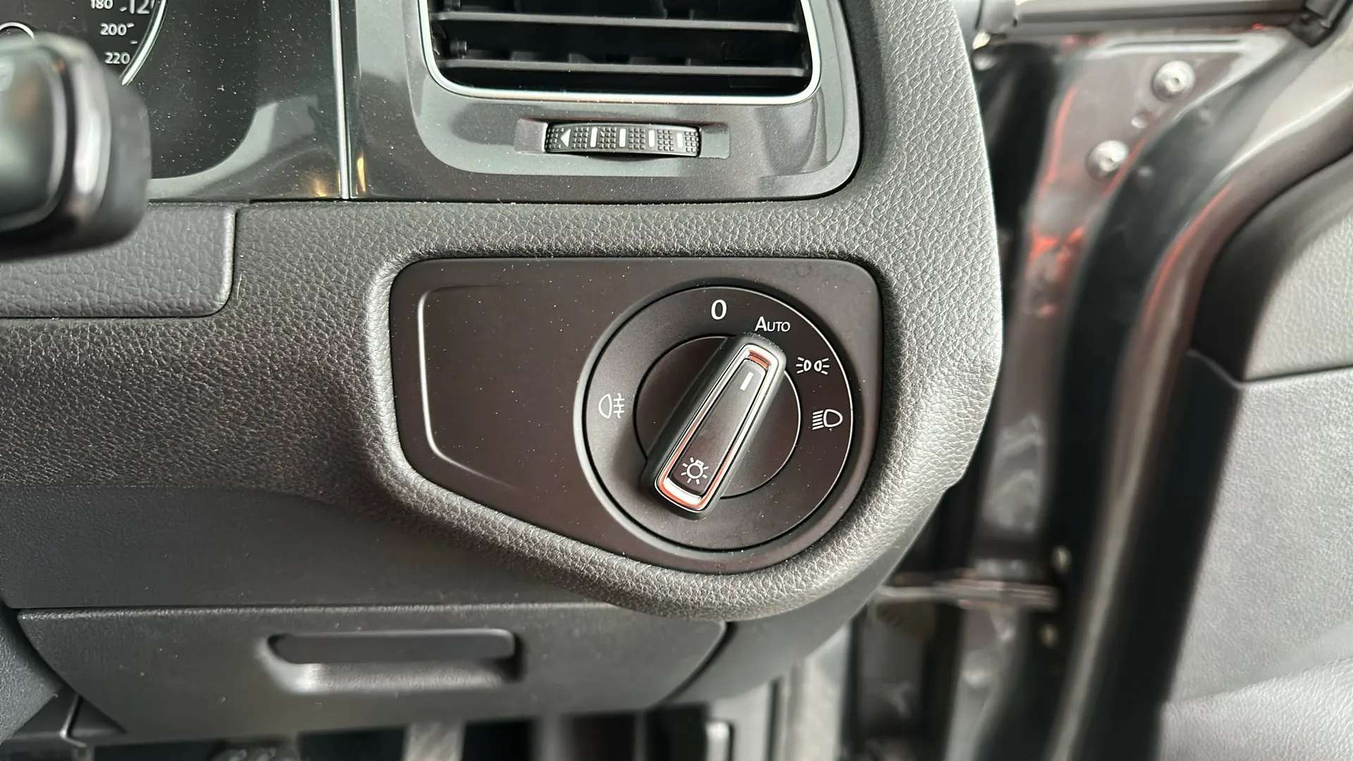 2017 VOLKSWAGEN GOLF 2017 VOLKSWAGEN GOLF