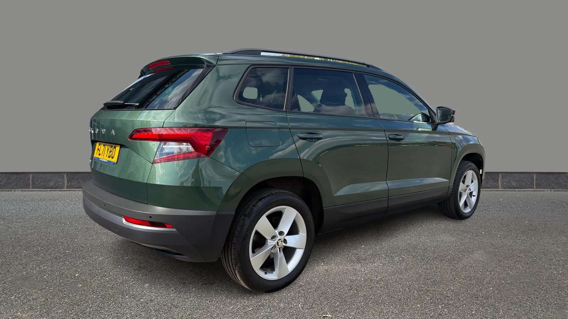 2021 SKODA KAROQ 2021 SKODA KAROQ