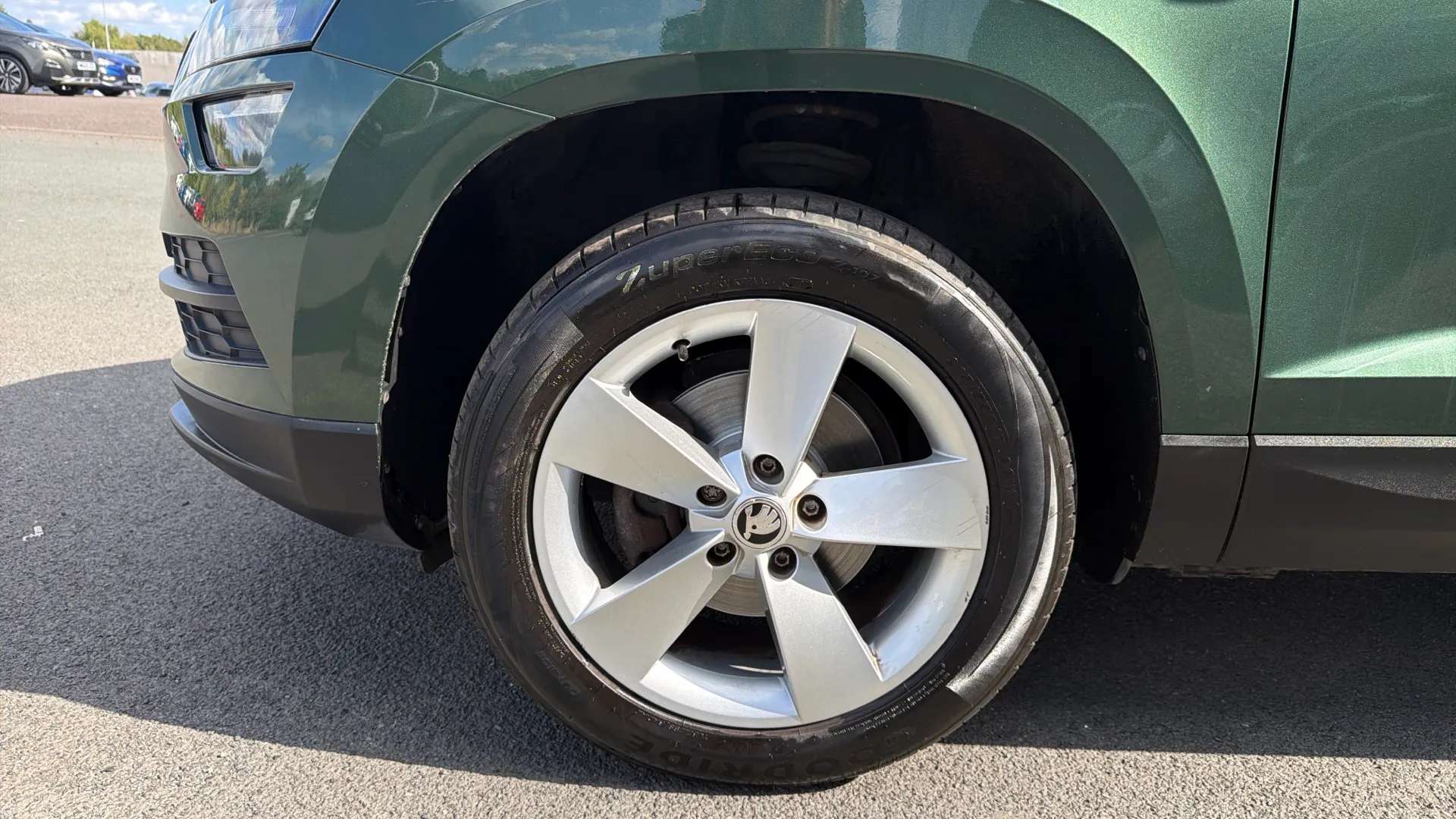 2021 SKODA KAROQ 2021 SKODA KAROQ