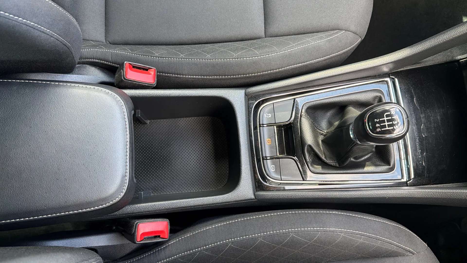 2021 SKODA KAROQ 2021 SKODA KAROQ