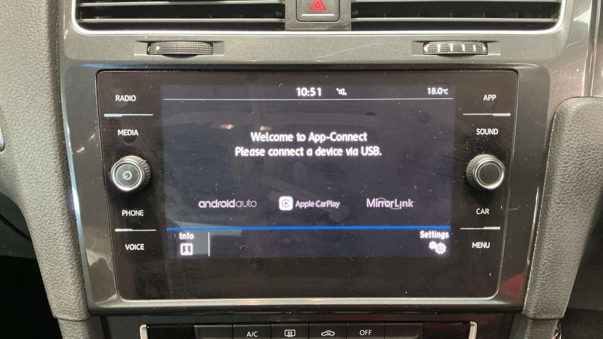 2018 VOLKSWAGEN GOLF 2018 VOLKSWAGEN GOLF