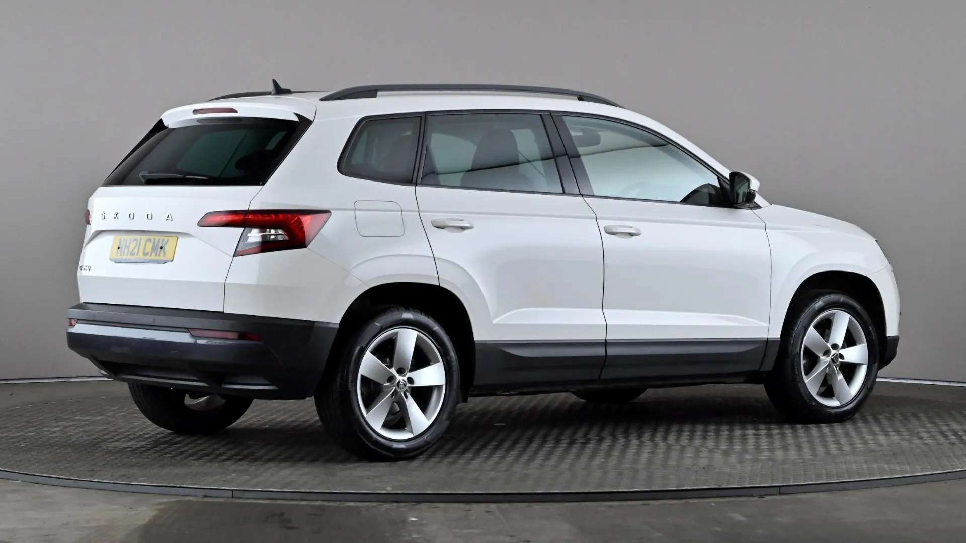 2021 SKODA KAROQ 2021 SKODA KAROQ