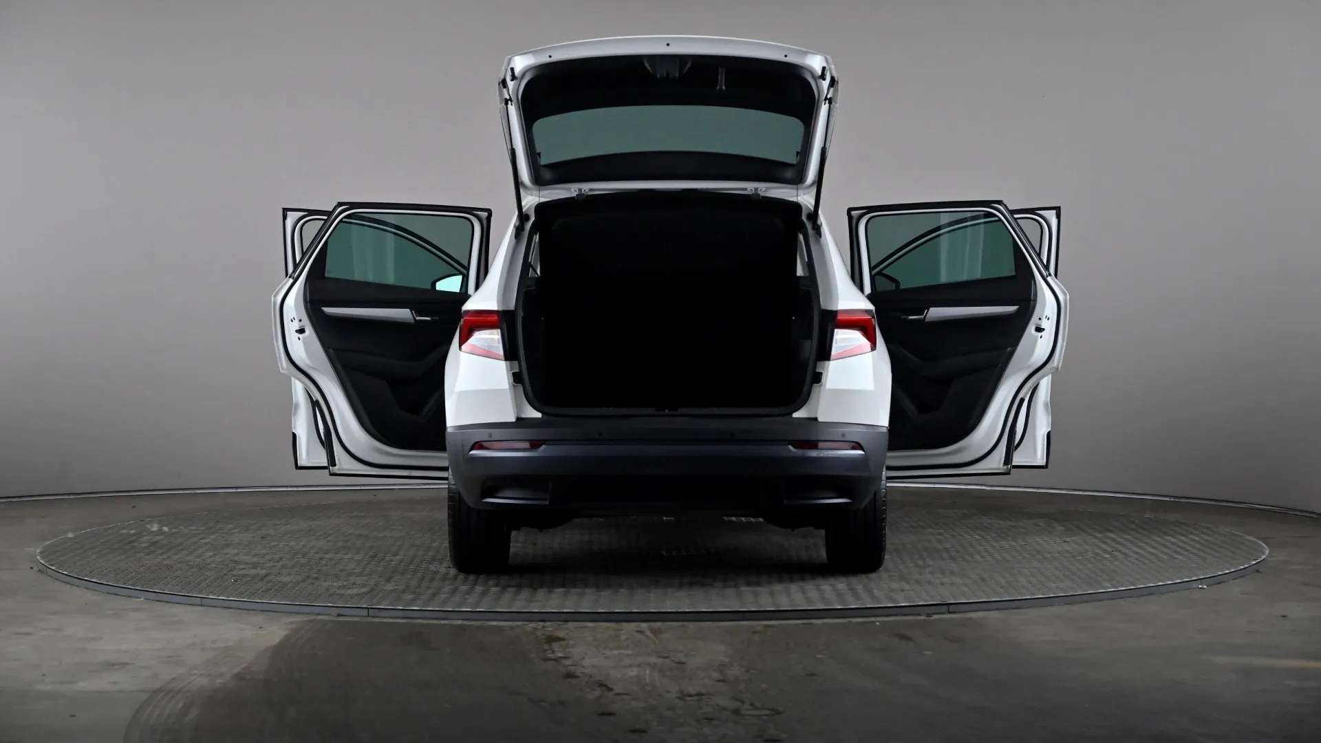 2021 SKODA KAROQ 2021 SKODA KAROQ
