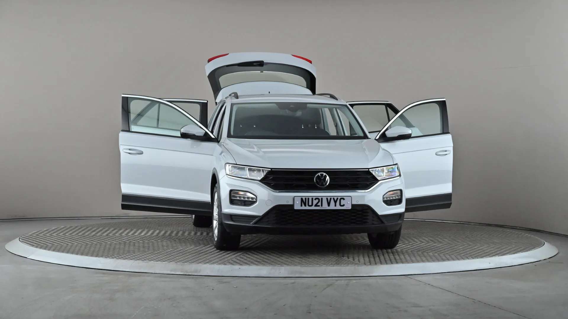 2021 VOLKSWAGEN T-ROC 2021 VOLKSWAGEN T-ROC