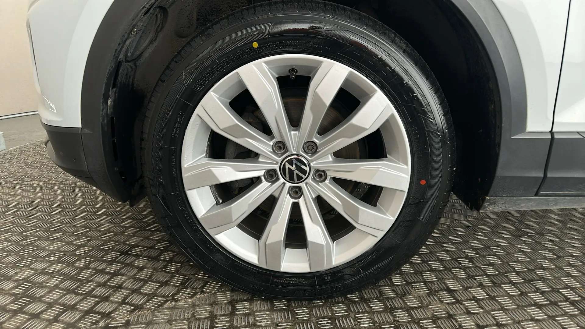 2021 VOLKSWAGEN T-ROC 2021 VOLKSWAGEN T-ROC