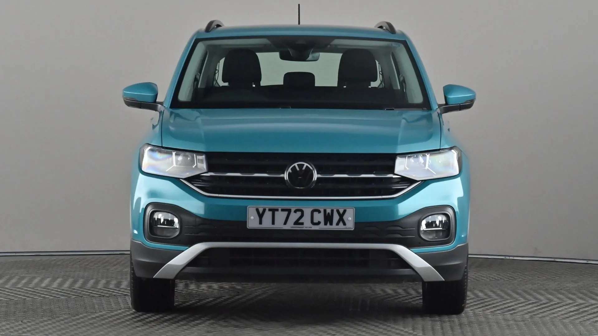 A 2022 VOLKSWAGEN T-CROSS 1.0 TSI 110 SE A 2022 VOLKSWAGEN T-CROSS 1.0 TSI 110 SE