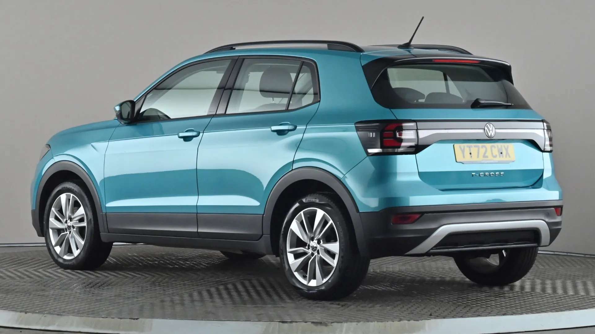 A 2022 VOLKSWAGEN T-CROSS 1.0 TSI 110 SE A 2022 VOLKSWAGEN T-CROSS 1.0 TSI 110 SE