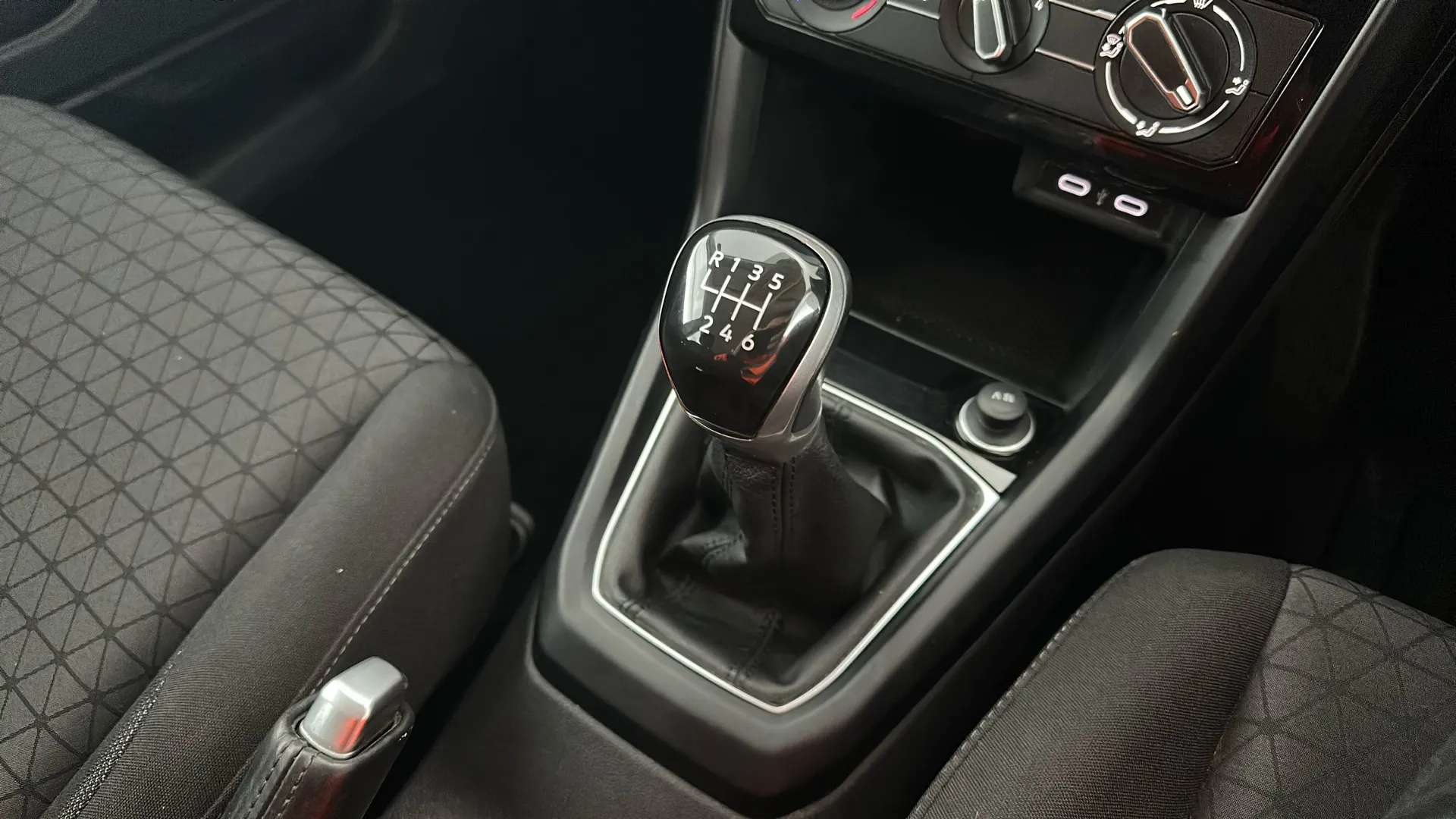 2022 VOLKSWAGEN T-CROSS 2022 VOLKSWAGEN T-CROSS