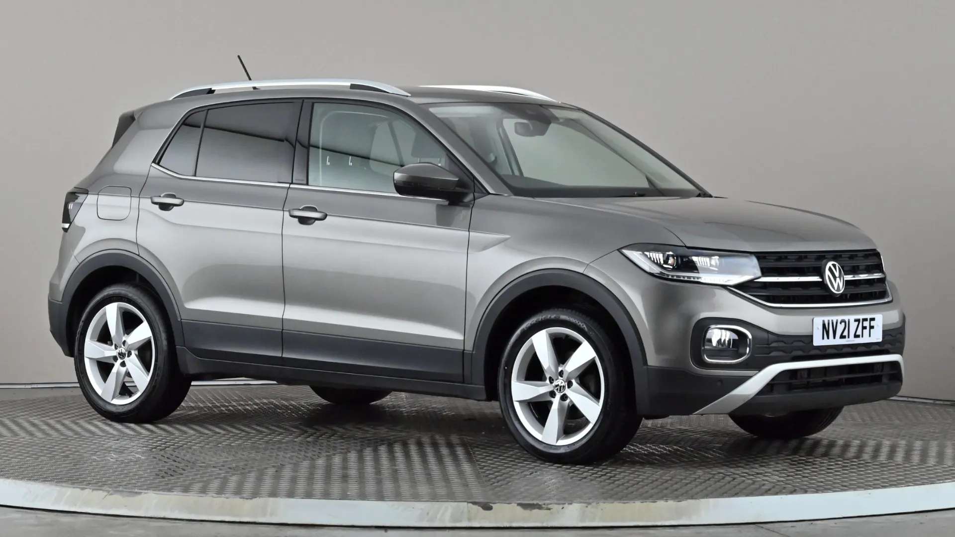A 2021 VOLKSWAGEN T-CROSS 1.0 TSI 110 SEL A 2021 VOLKSWAGEN T-CROSS 1.0 TSI 110 SEL