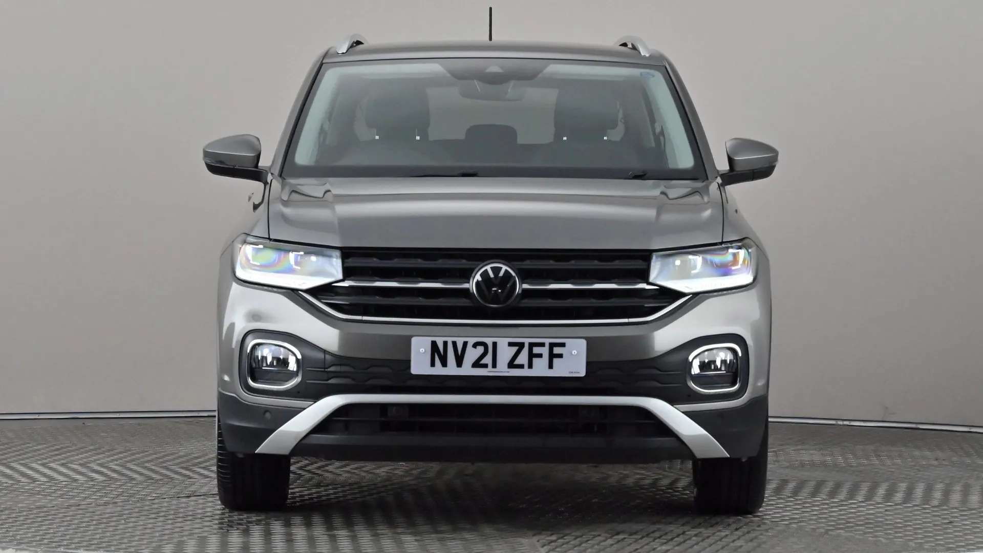 A 2021 VOLKSWAGEN T-CROSS 1.0 TSI 110 SEL A 2021 VOLKSWAGEN T-CROSS 1.0 TSI 110 SEL