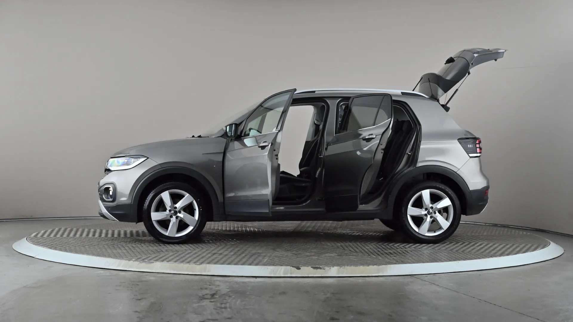 2021 VOLKSWAGEN T-CROSS 2021 VOLKSWAGEN T-CROSS
