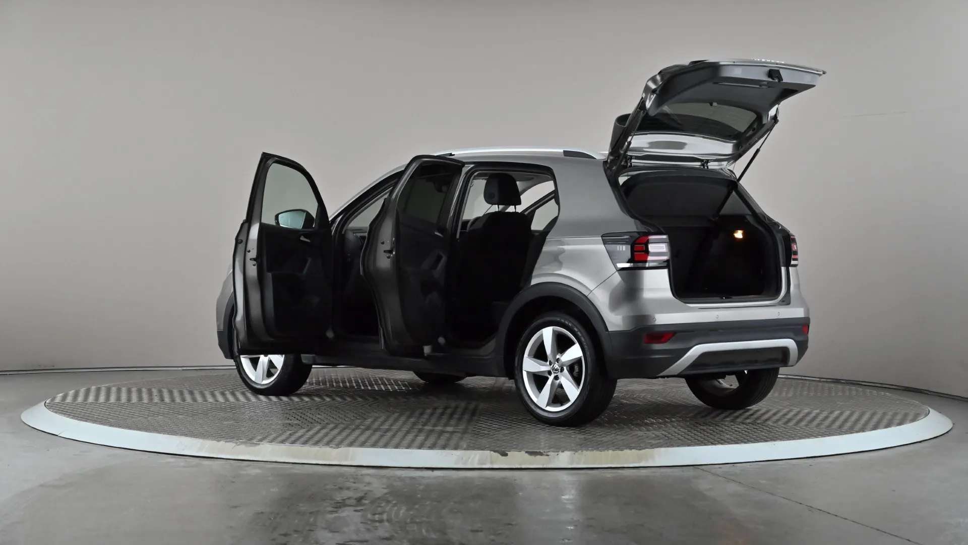 2021 VOLKSWAGEN T-CROSS 2021 VOLKSWAGEN T-CROSS