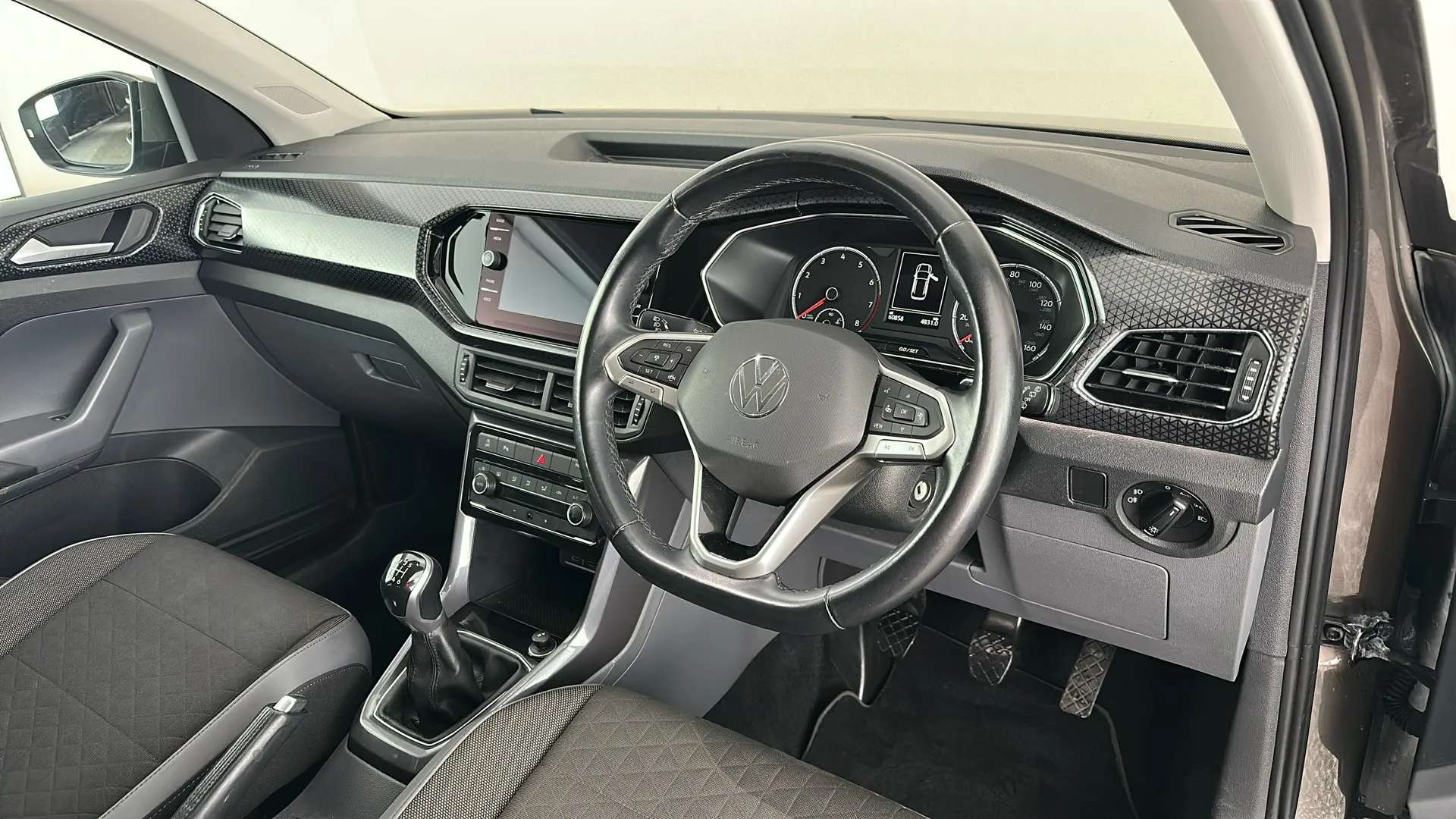 2021 VOLKSWAGEN T-CROSS 2021 VOLKSWAGEN T-CROSS