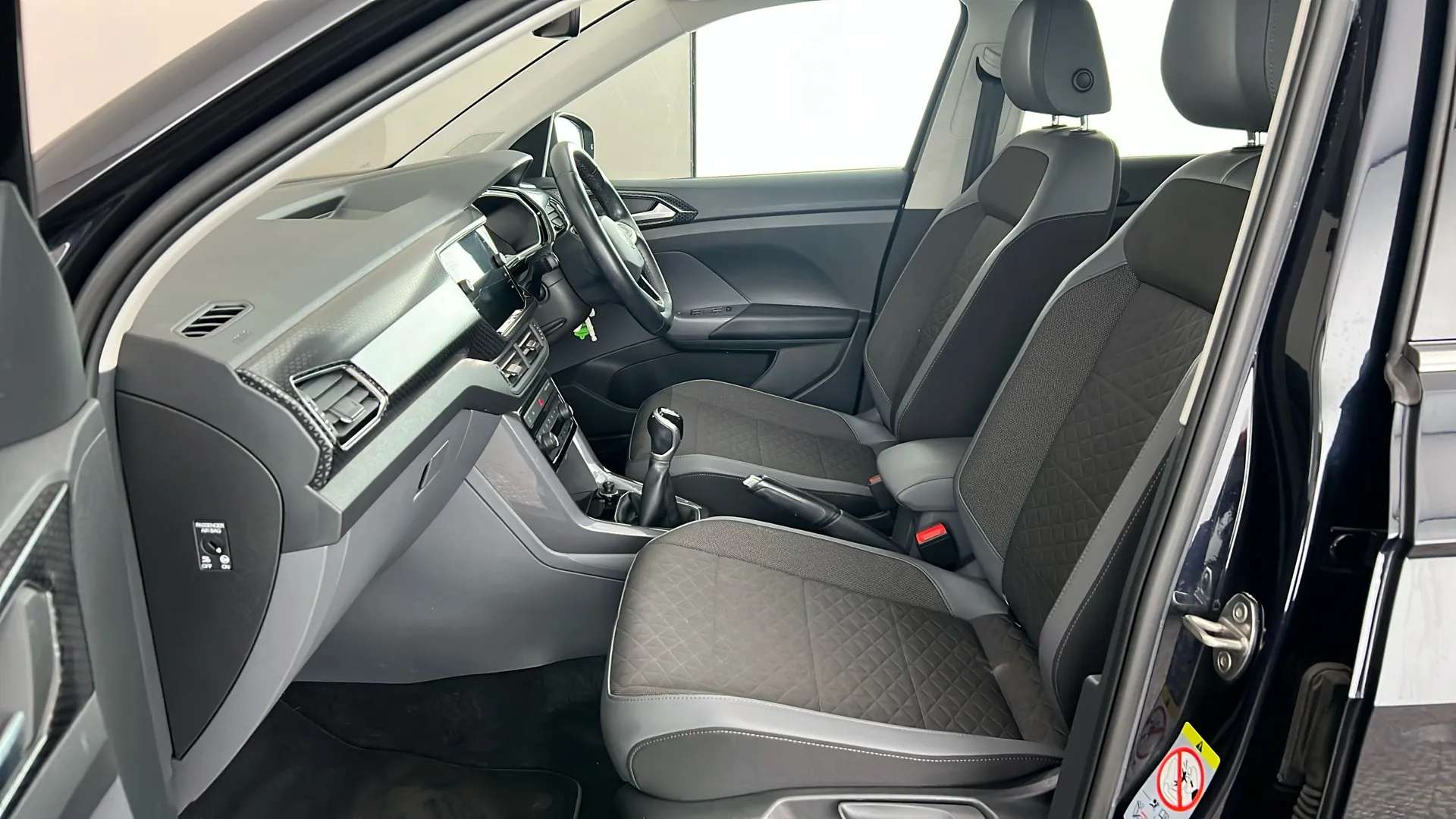 2021 VOLKSWAGEN T-CROSS 2021 VOLKSWAGEN T-CROSS