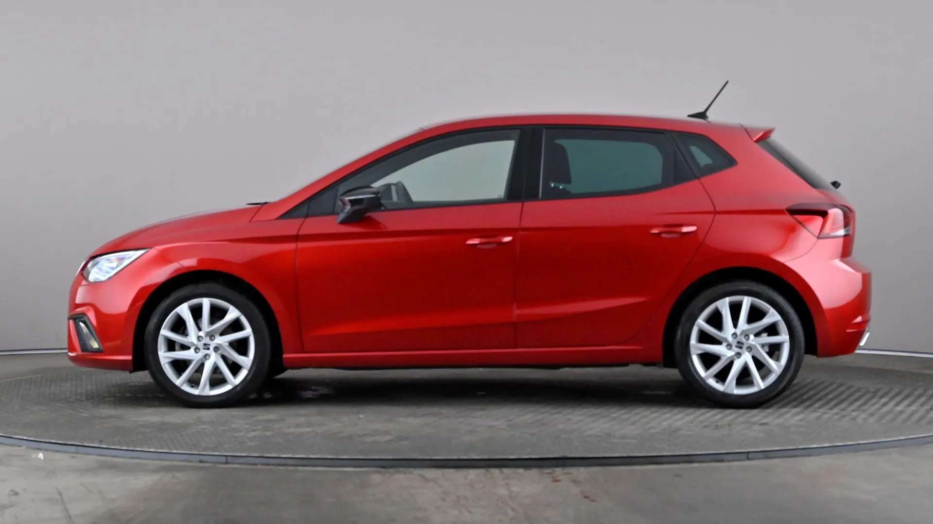 A 2024 SEAT IBIZA 1.0 TSI 115 FR A 2024 SEAT IBIZA 1.0 TSI 115 FR
