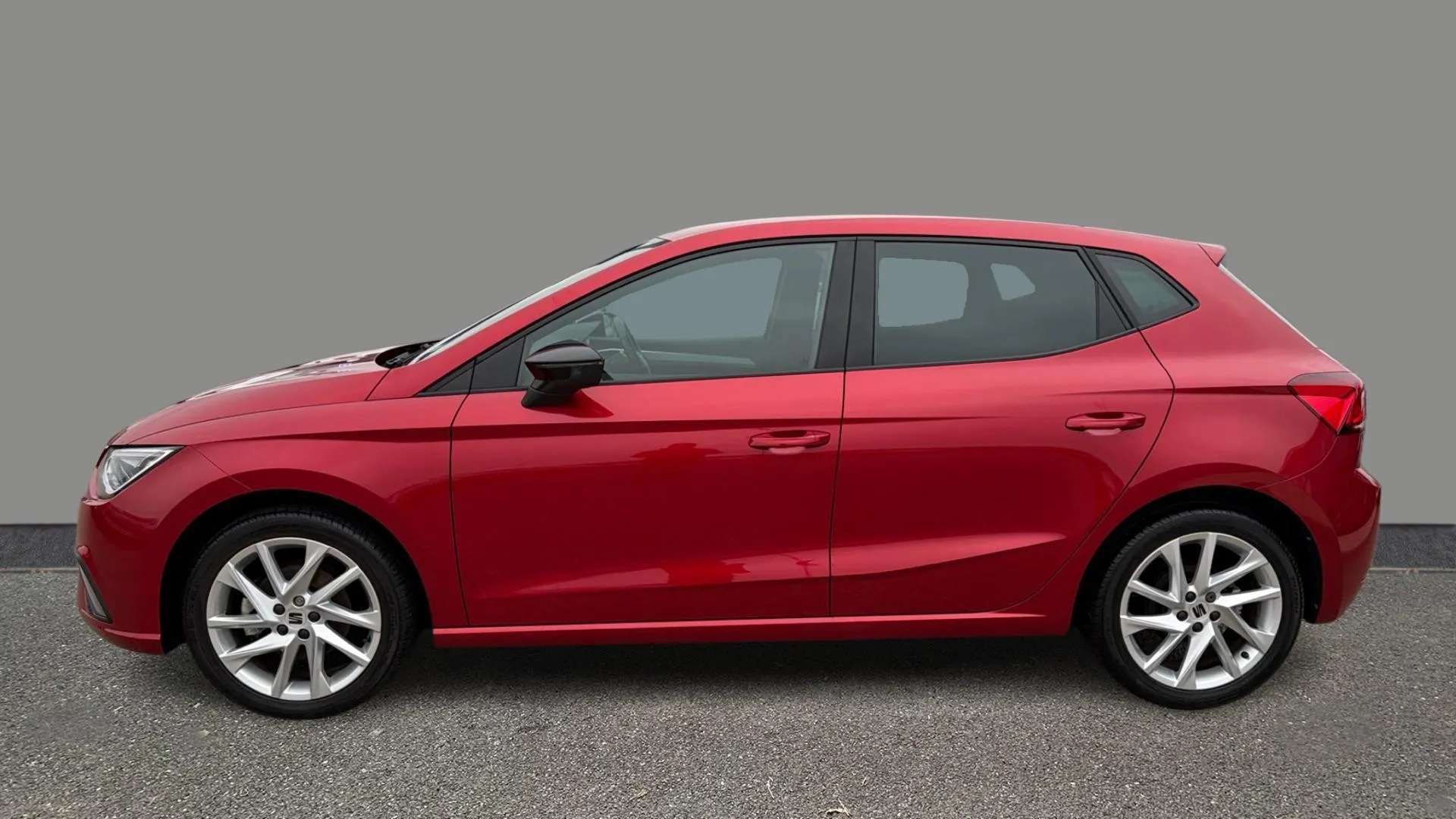 A 2024 SEAT IBIZA 1.0 TSI 115 FR A 2024 SEAT IBIZA 1.0 TSI 115 FR