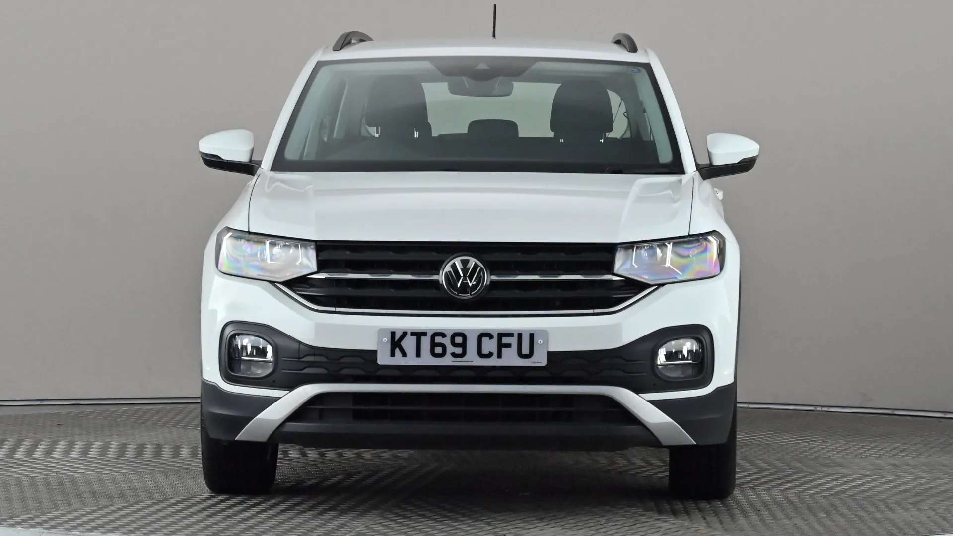 A 2020 VOLKSWAGEN T-CROSS 1.0 TSI 115 SE A 2020 VOLKSWAGEN T-CROSS 1.0 TSI 115 SE